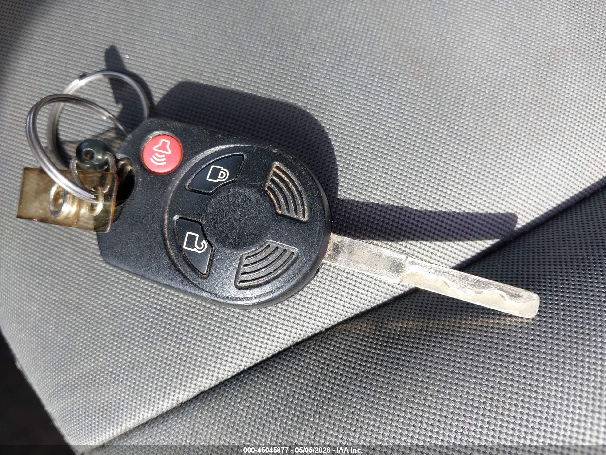 FORD ESCAPE image 11