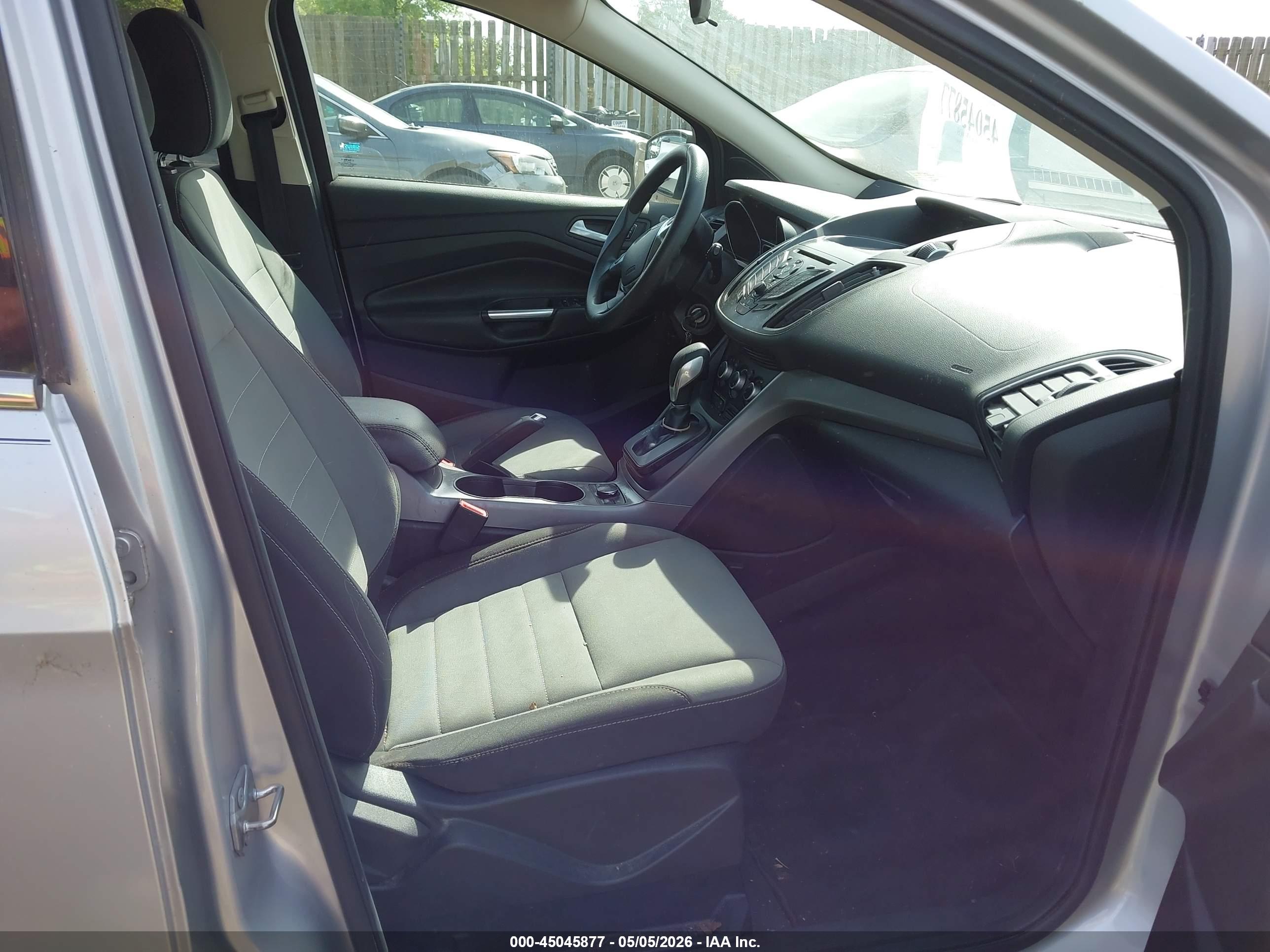 FORD ESCAPE image 5