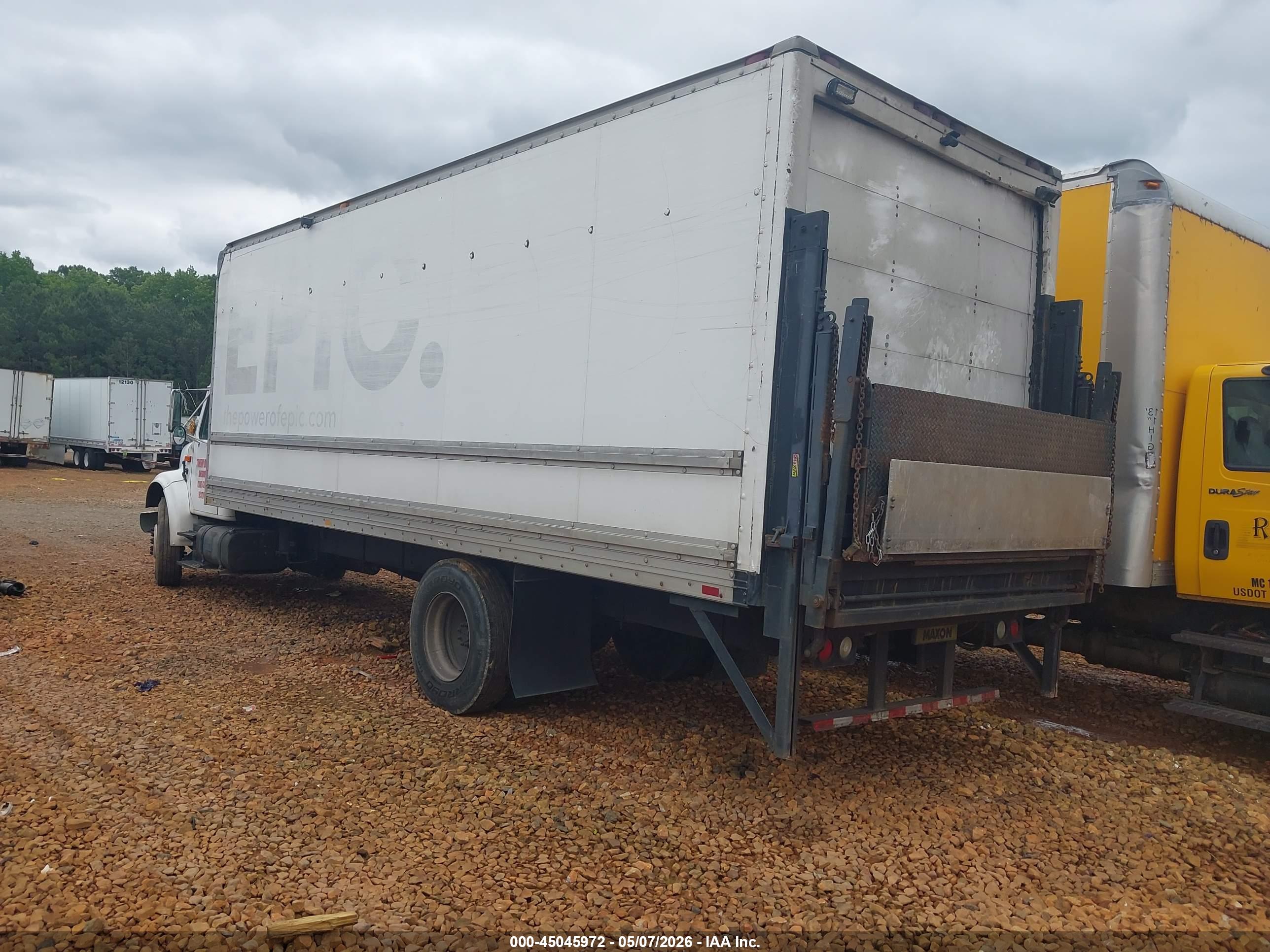 INTERNATIONAL 4000 image 3