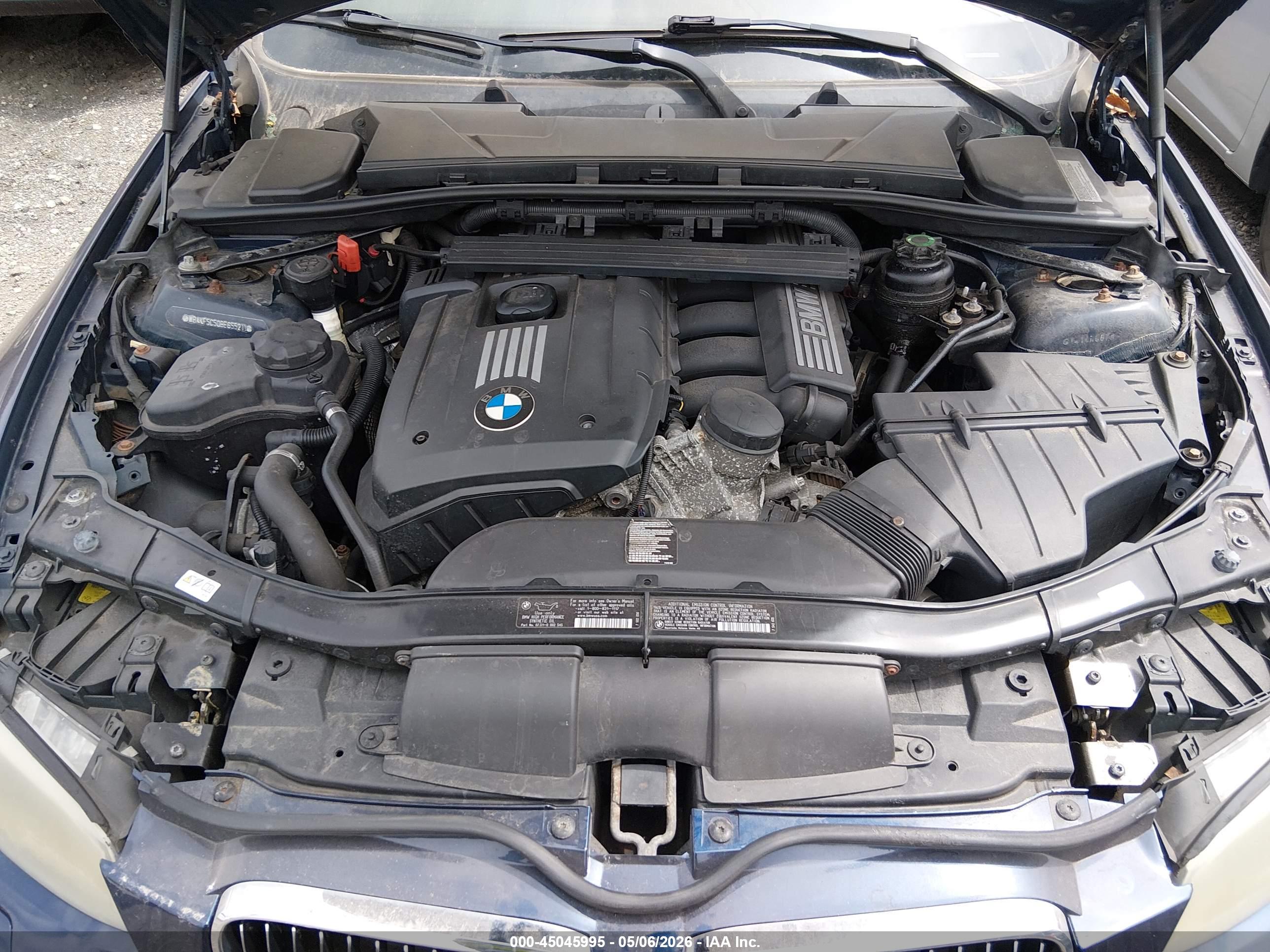 BMW 328I image 10