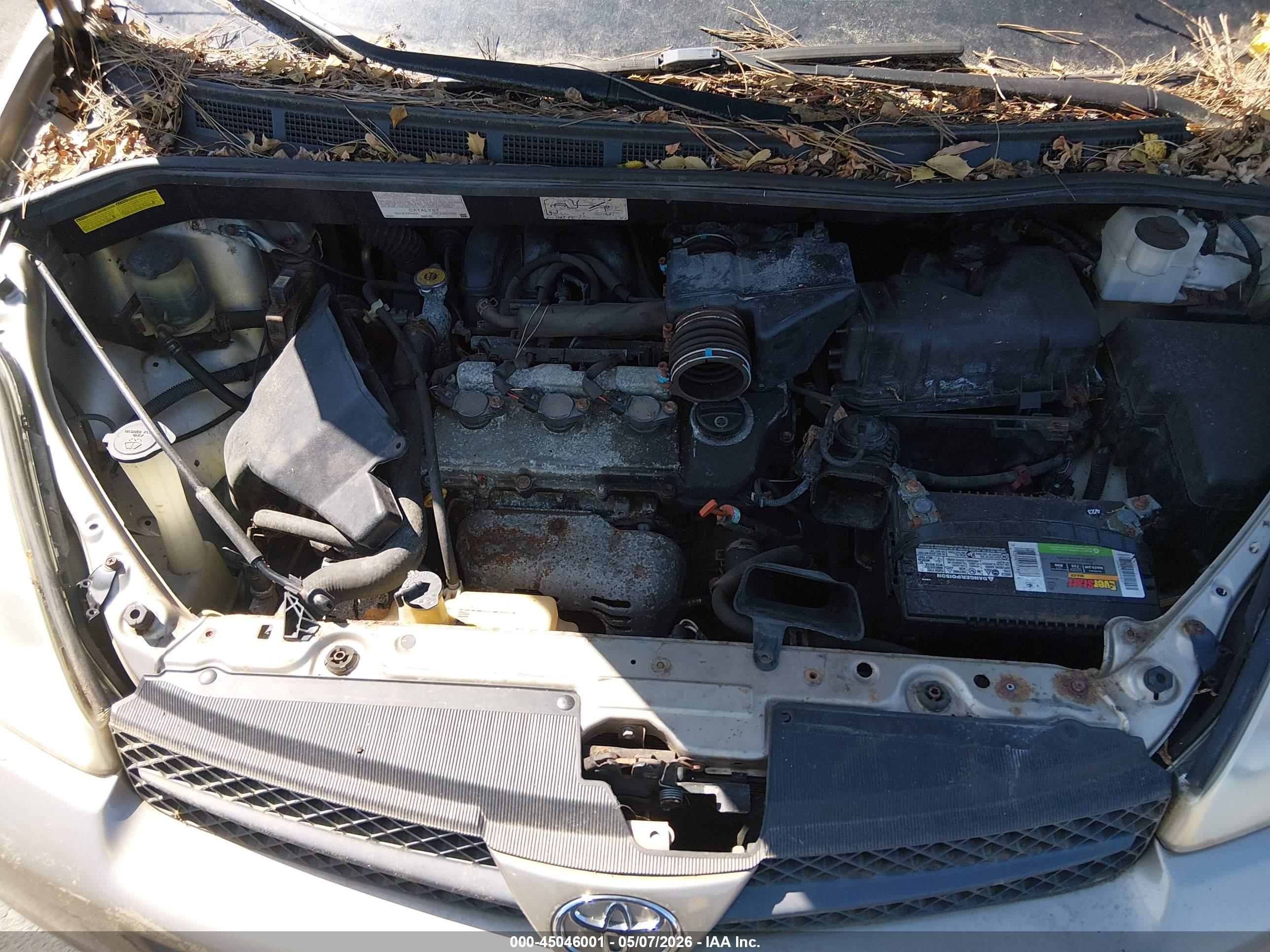 TOYOTA SIENNA image 10