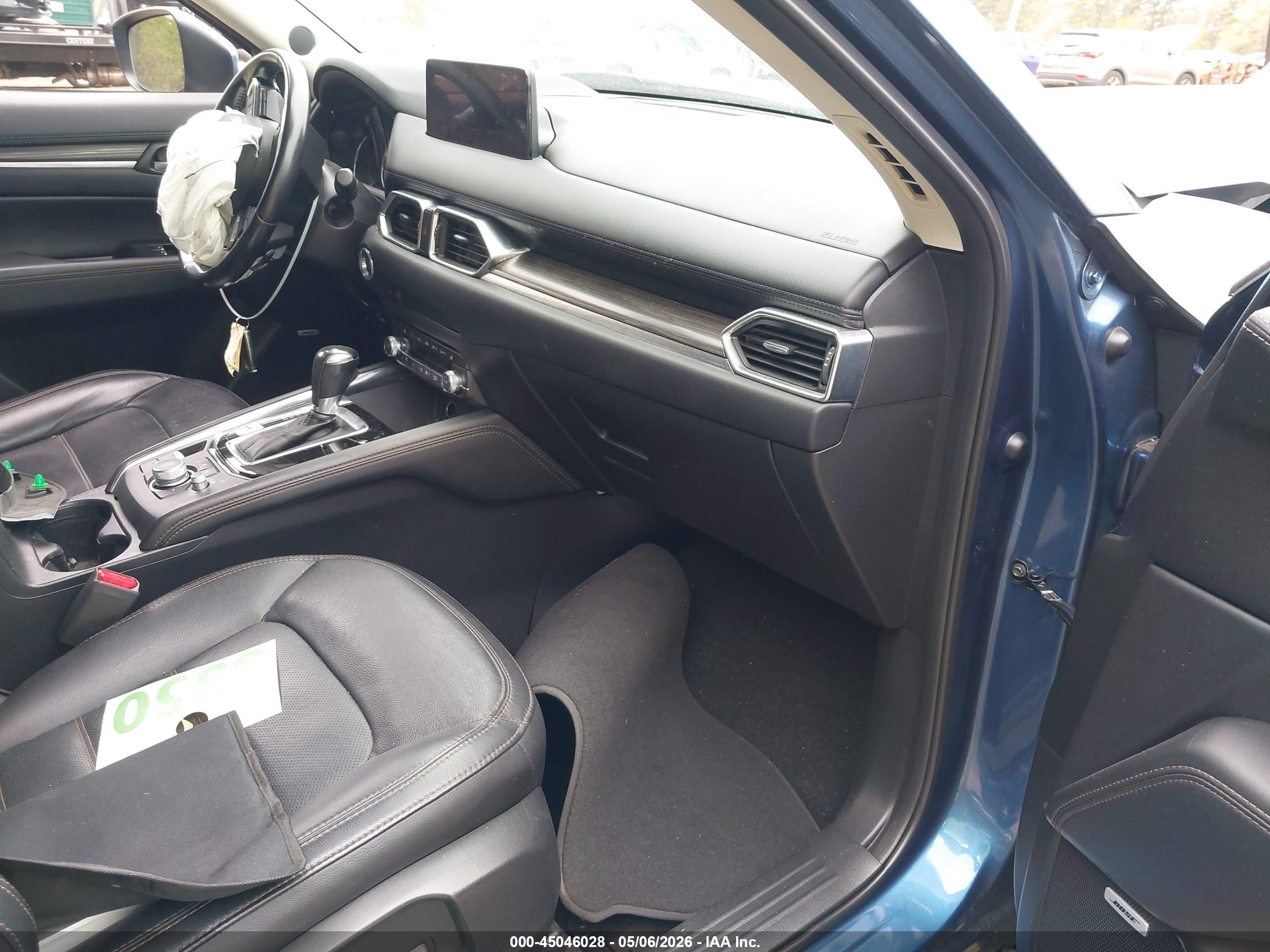 MAZDA CX-5 image 5