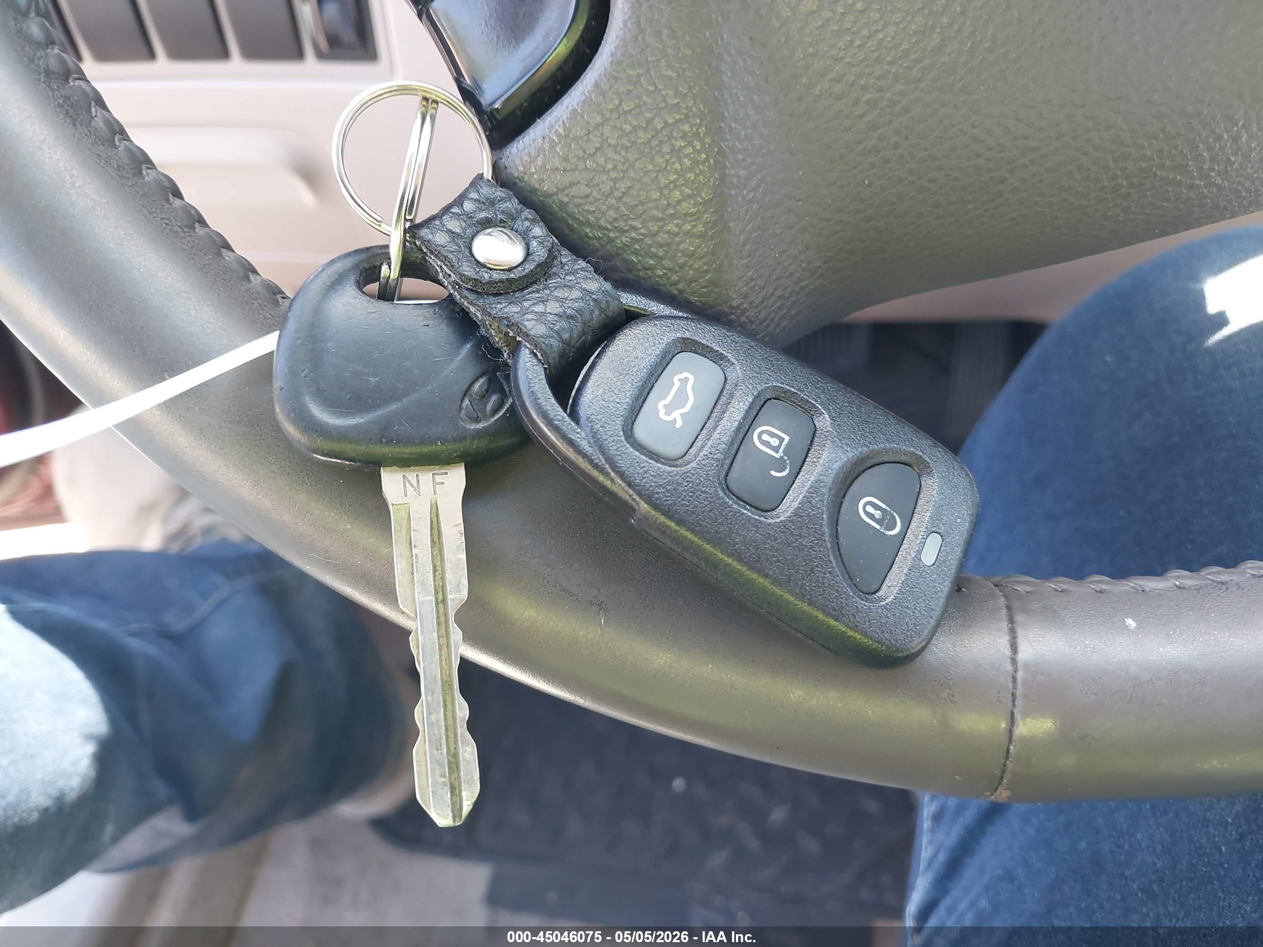 HYUNDAI SONATA image 11