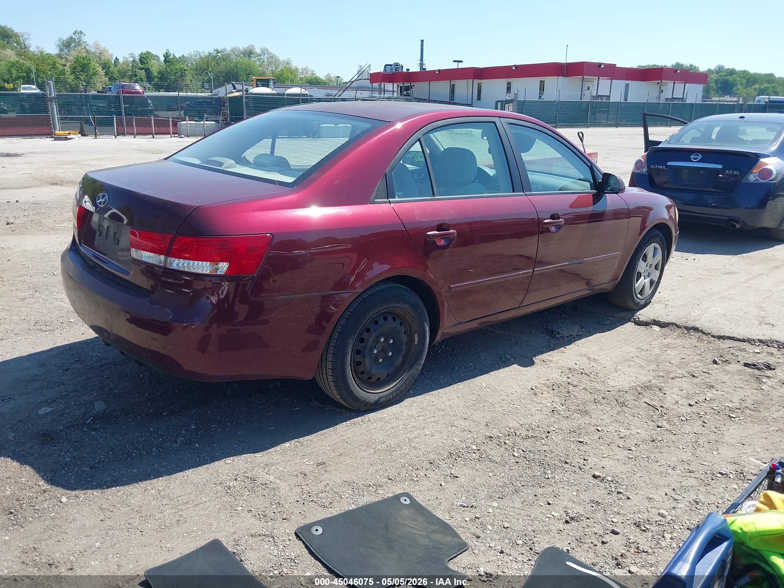 HYUNDAI SONATA image 4