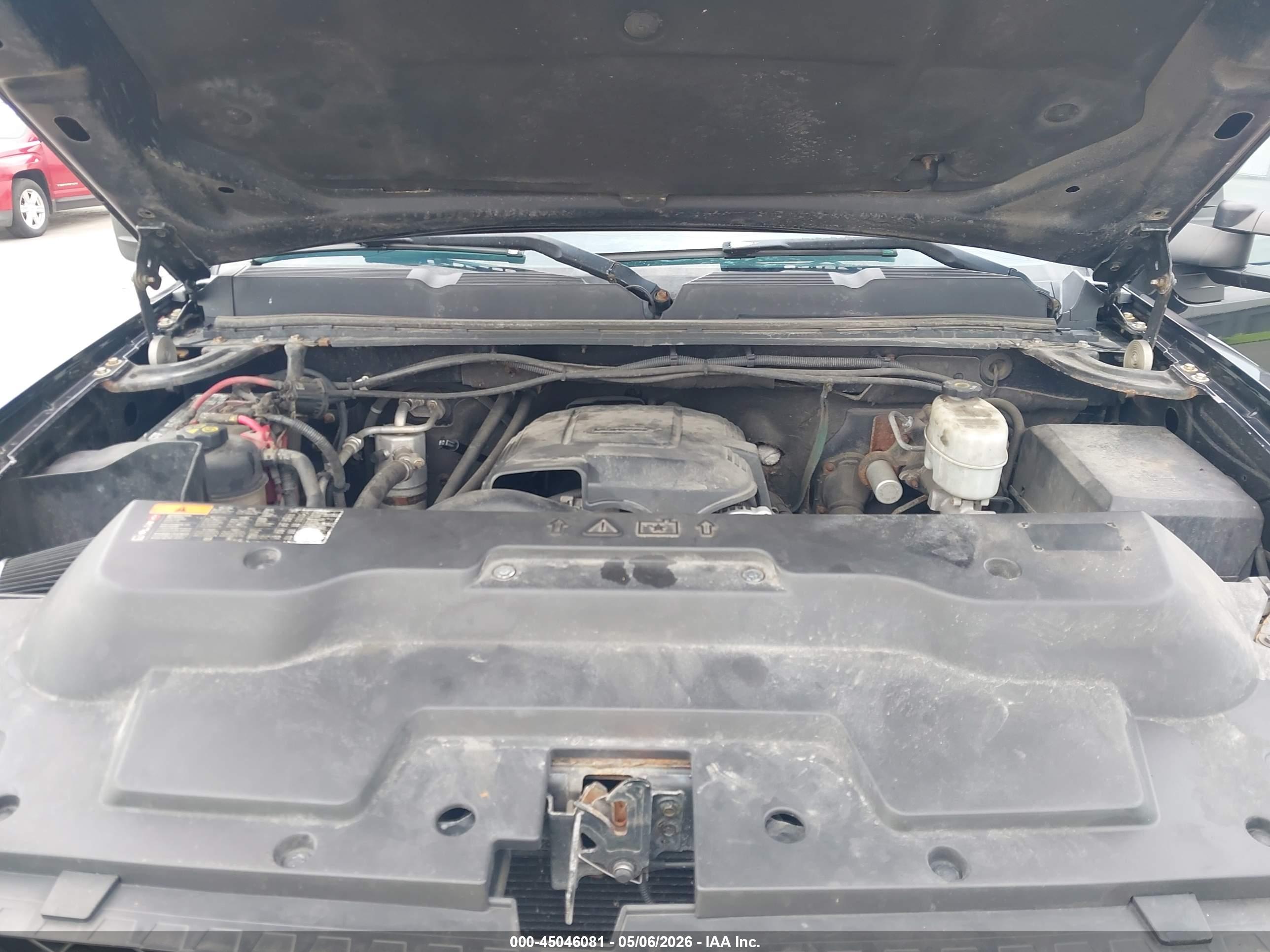 CHEVROLET SILVERADO image 10