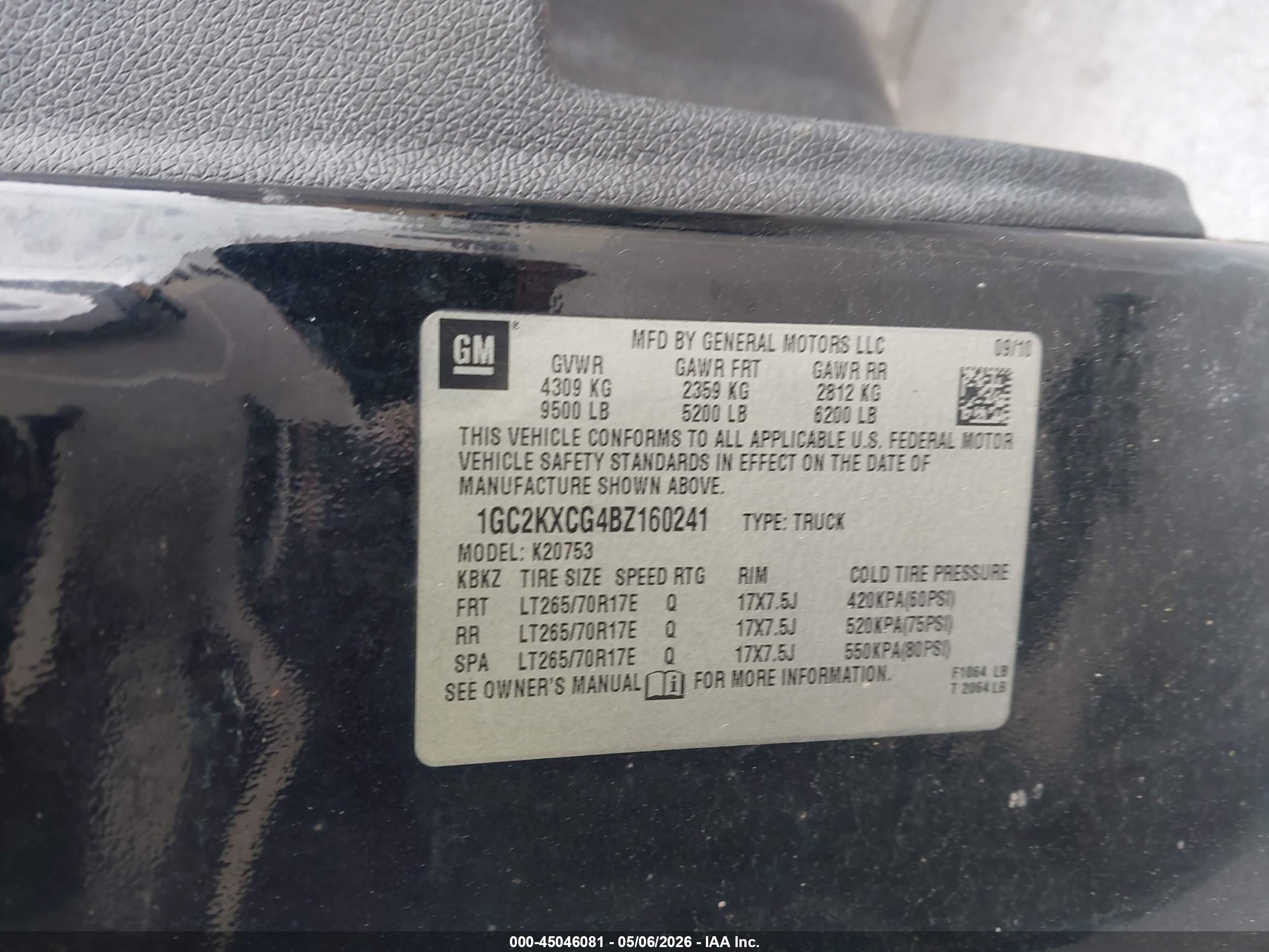 CHEVROLET SILVERADO image 9