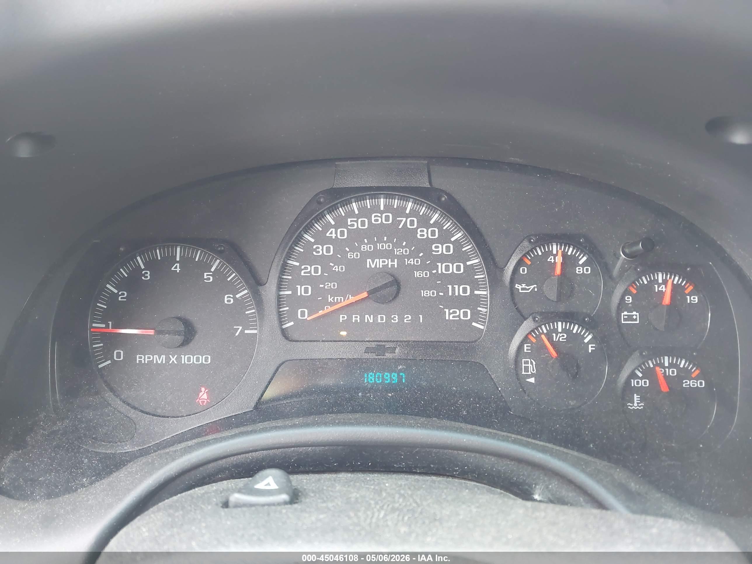 CHEVROLET TRAILBLAZER image 7