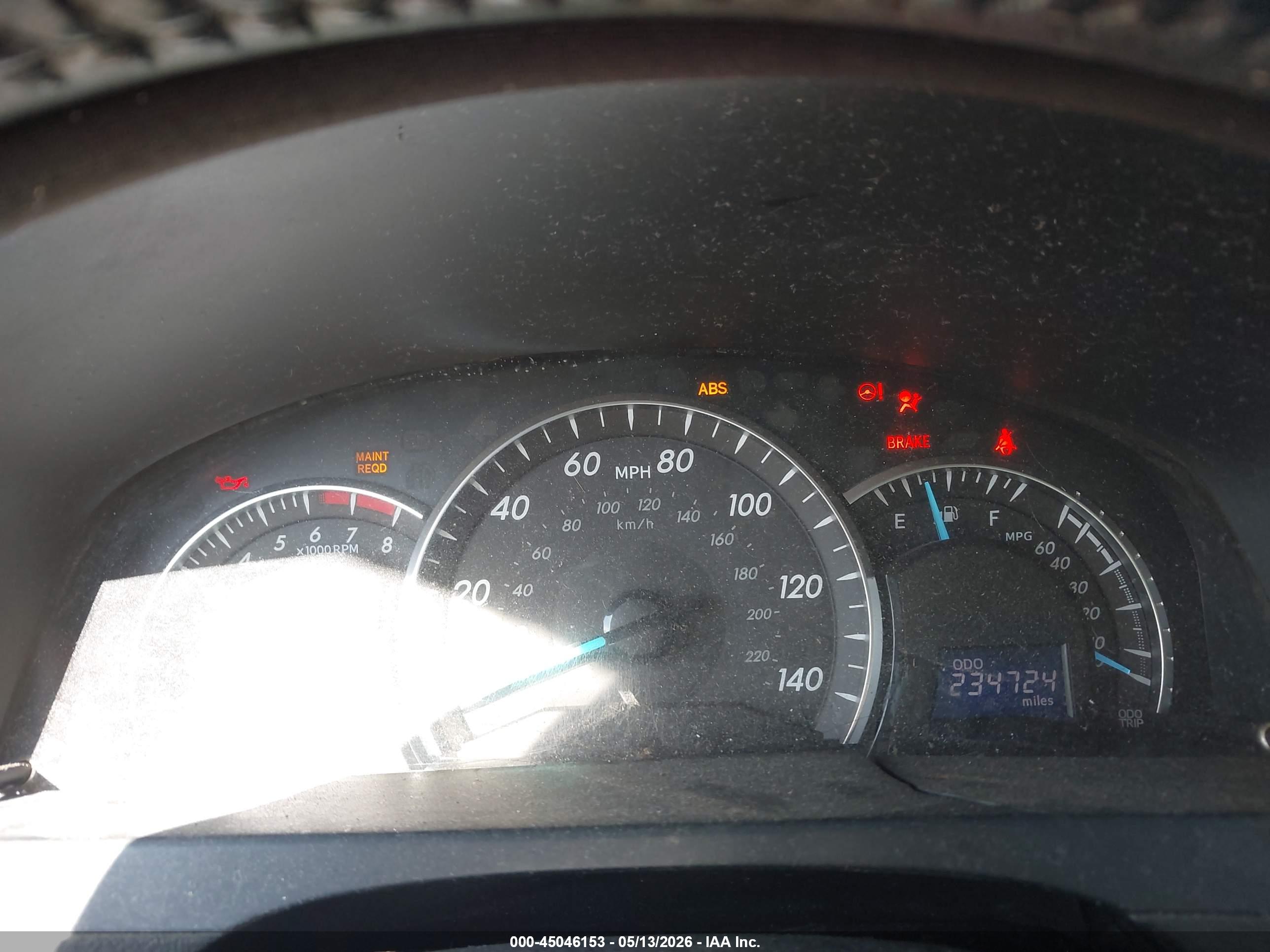 TOYOTA CAMRY image 7