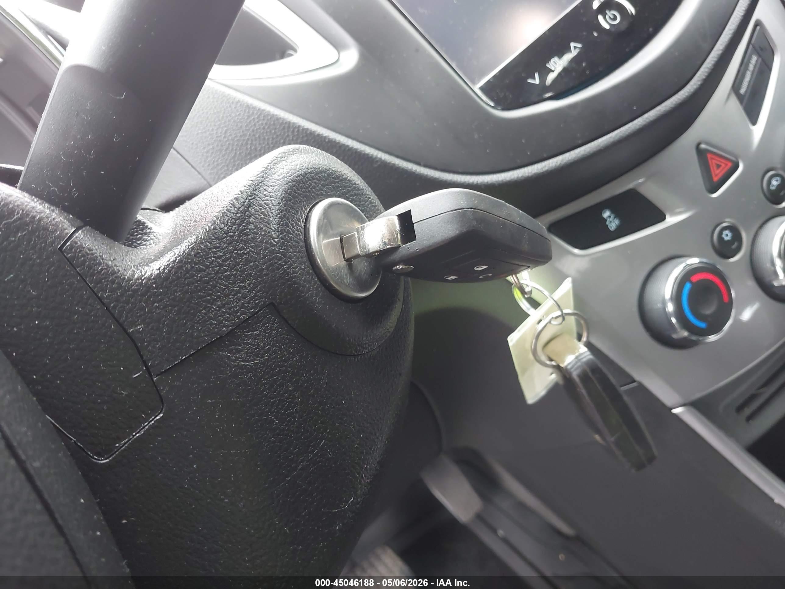 CHEVROLET TRAX image 11