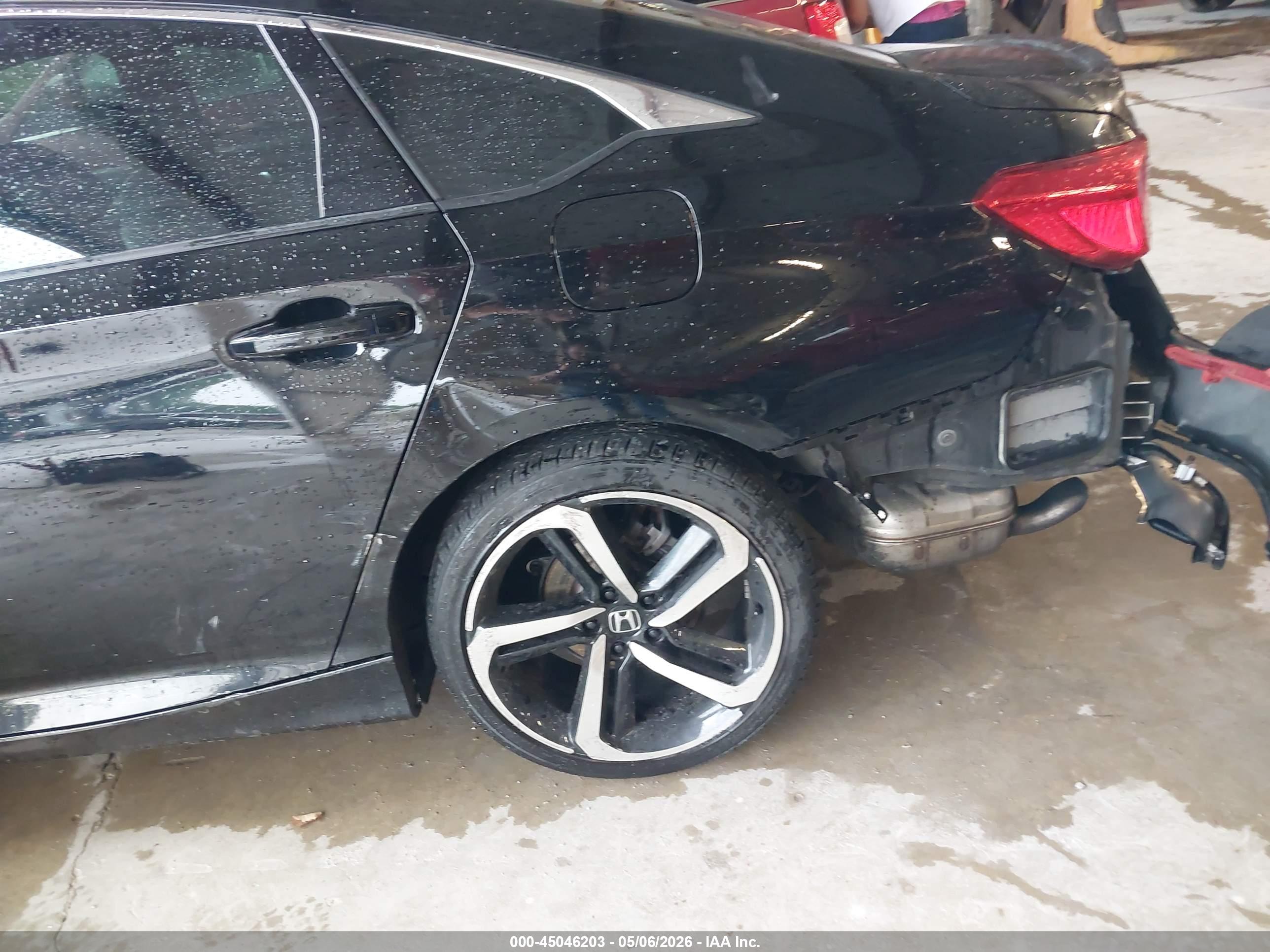 HONDA ACCORD image 6