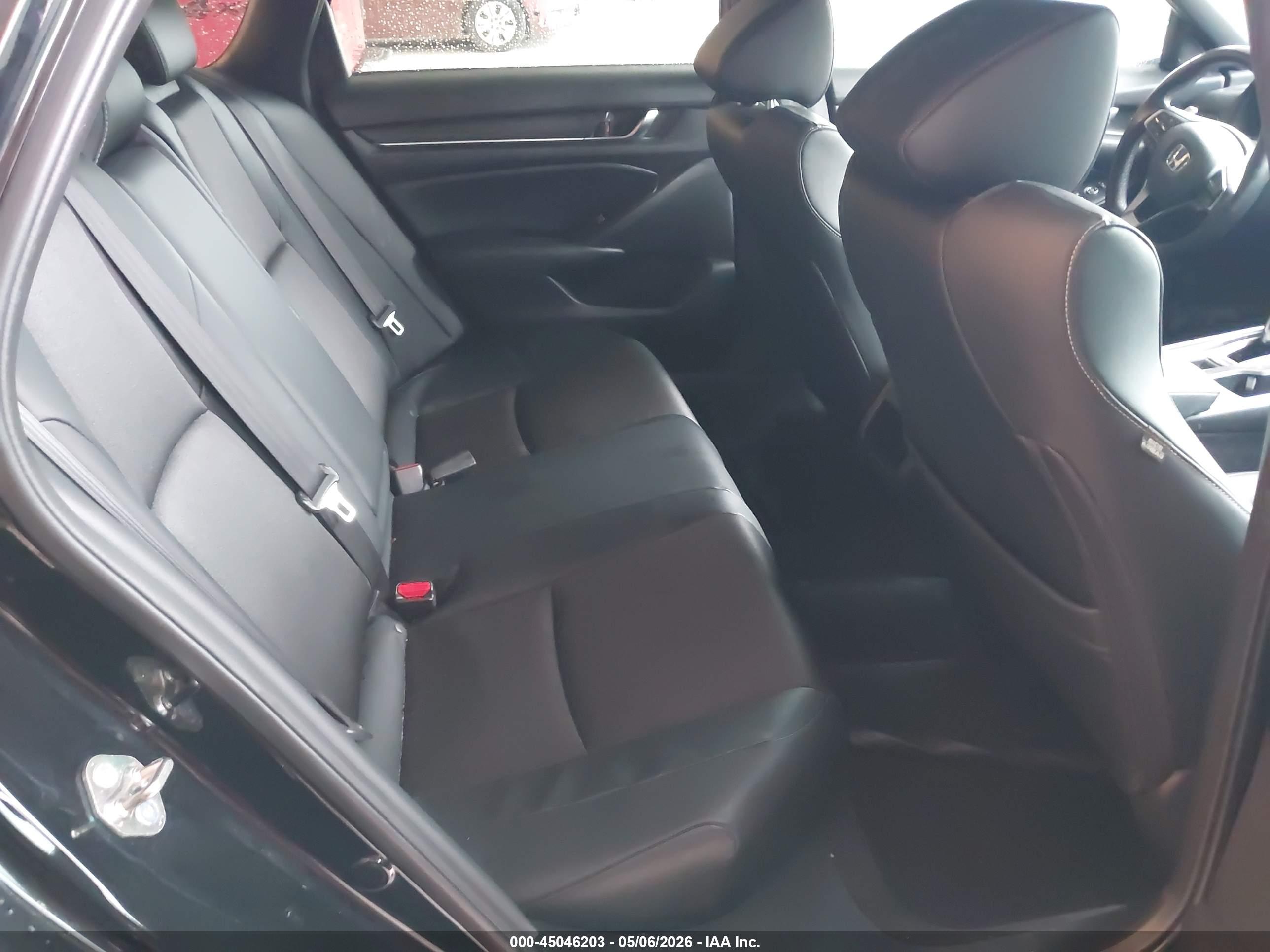 HONDA ACCORD image 8