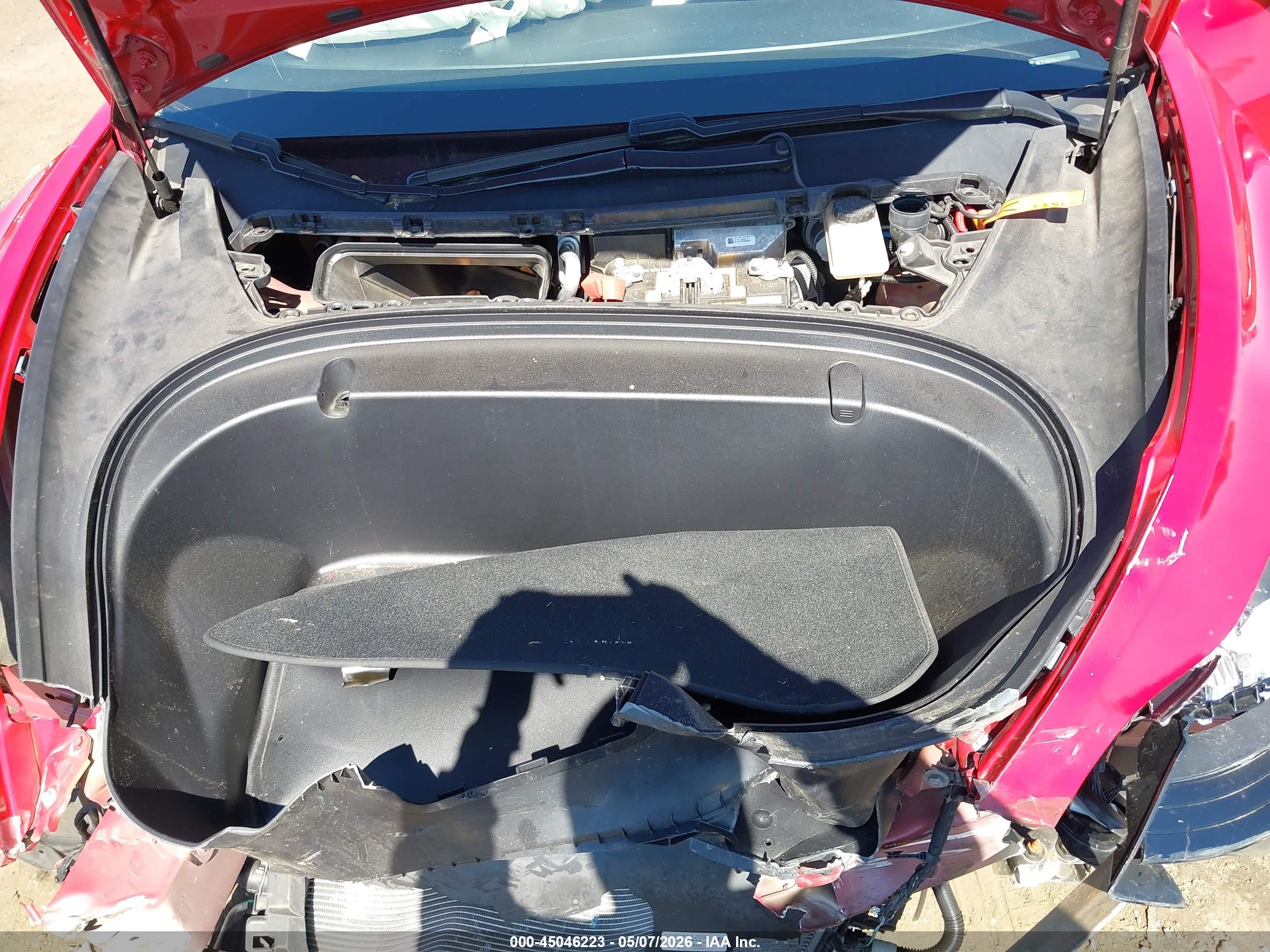 TESLA MODEL image 10