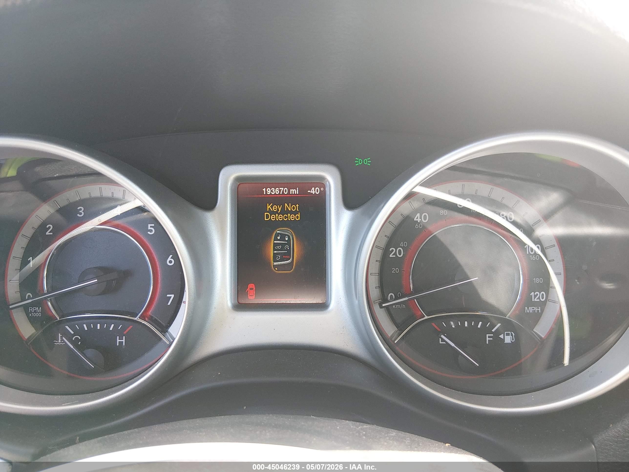 DODGE JOURNEY image 7