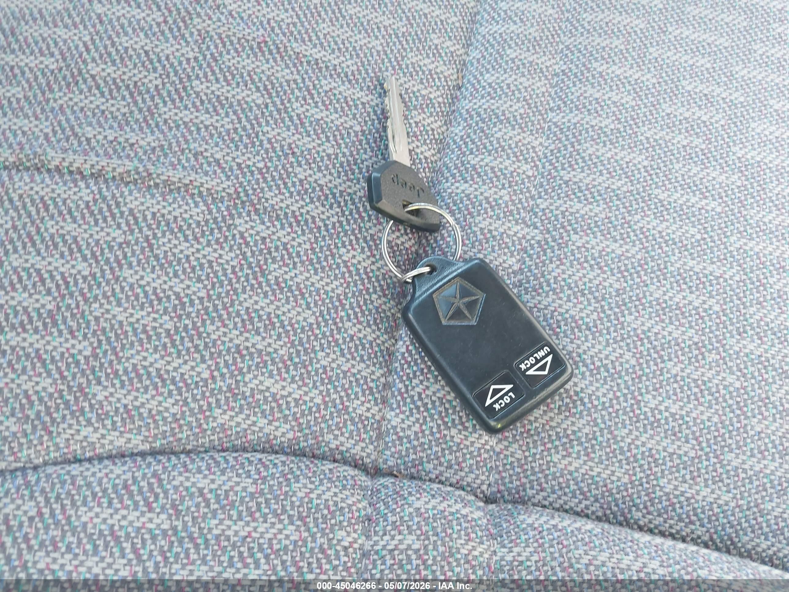 JEEP CHEROKEE image 11