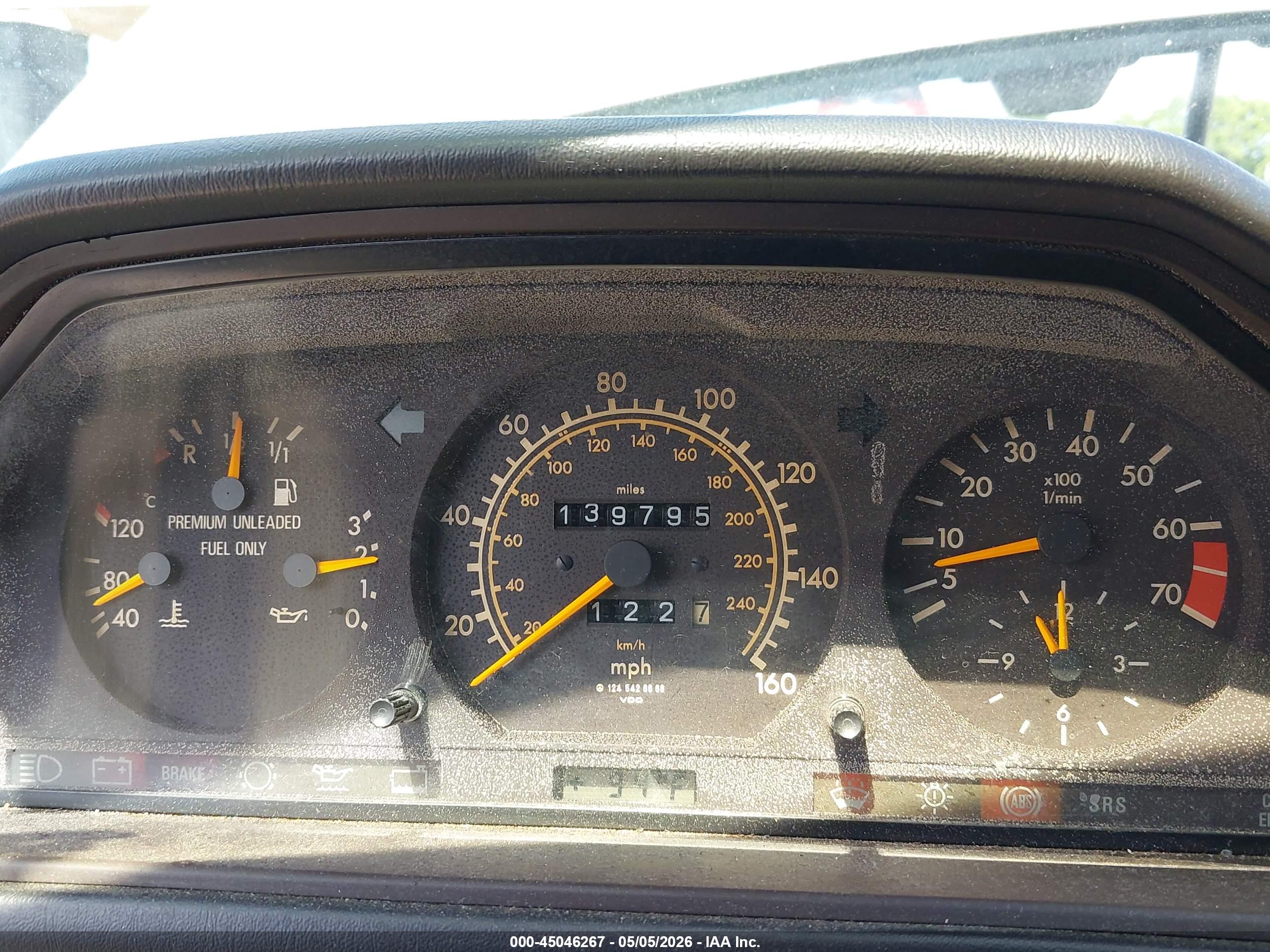 MERCEDES-BENZ 300 image 7