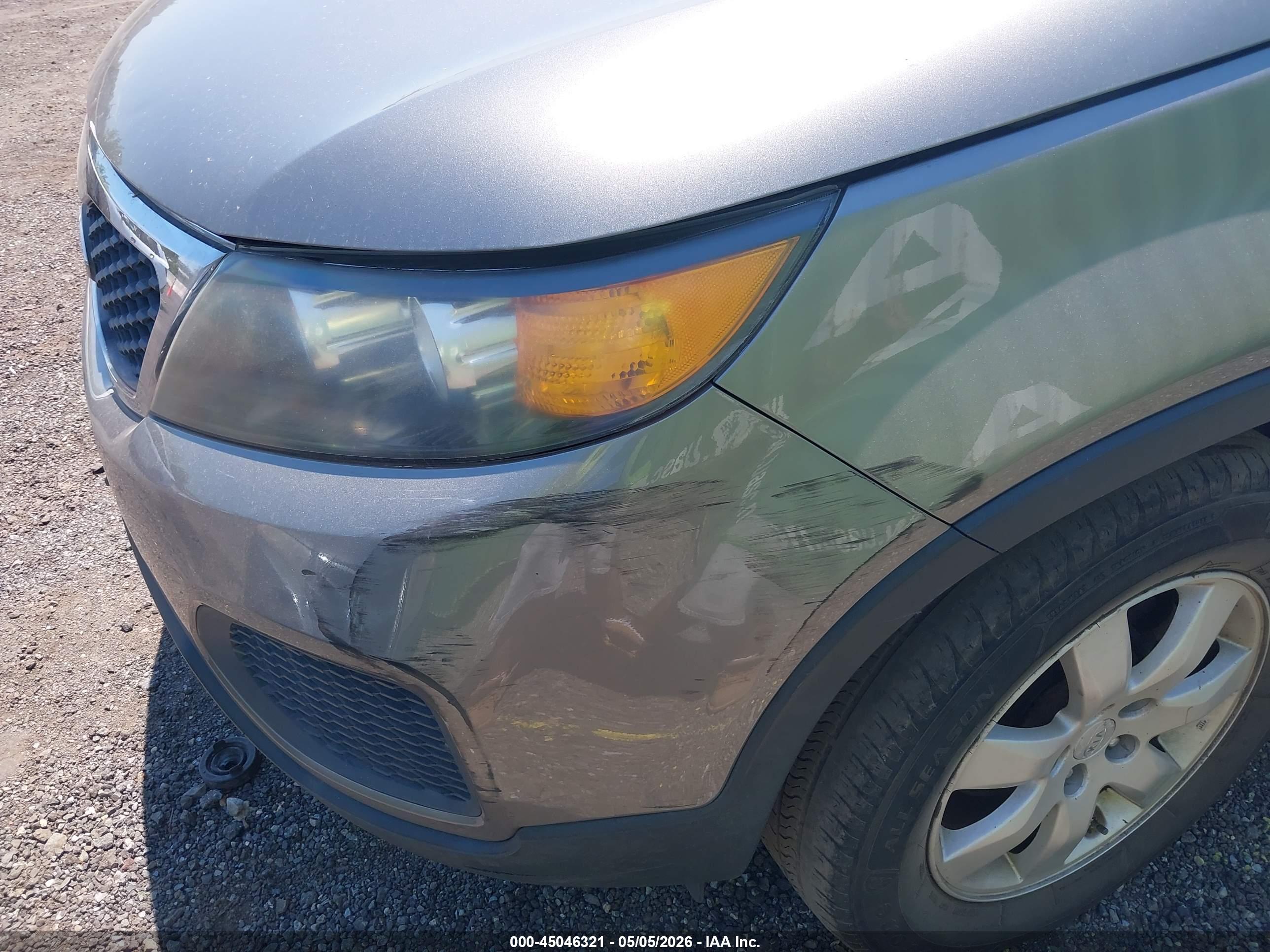 KIA SORENTO image 6