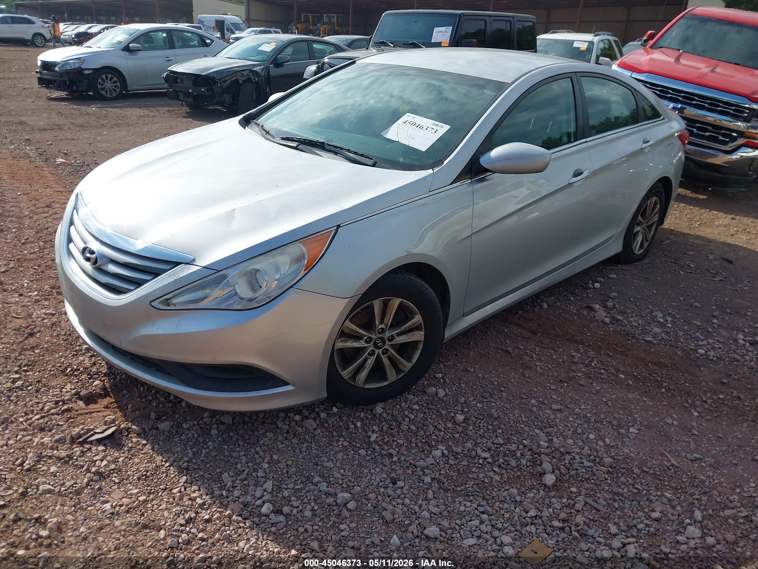 HYUNDAI SONATA image 2