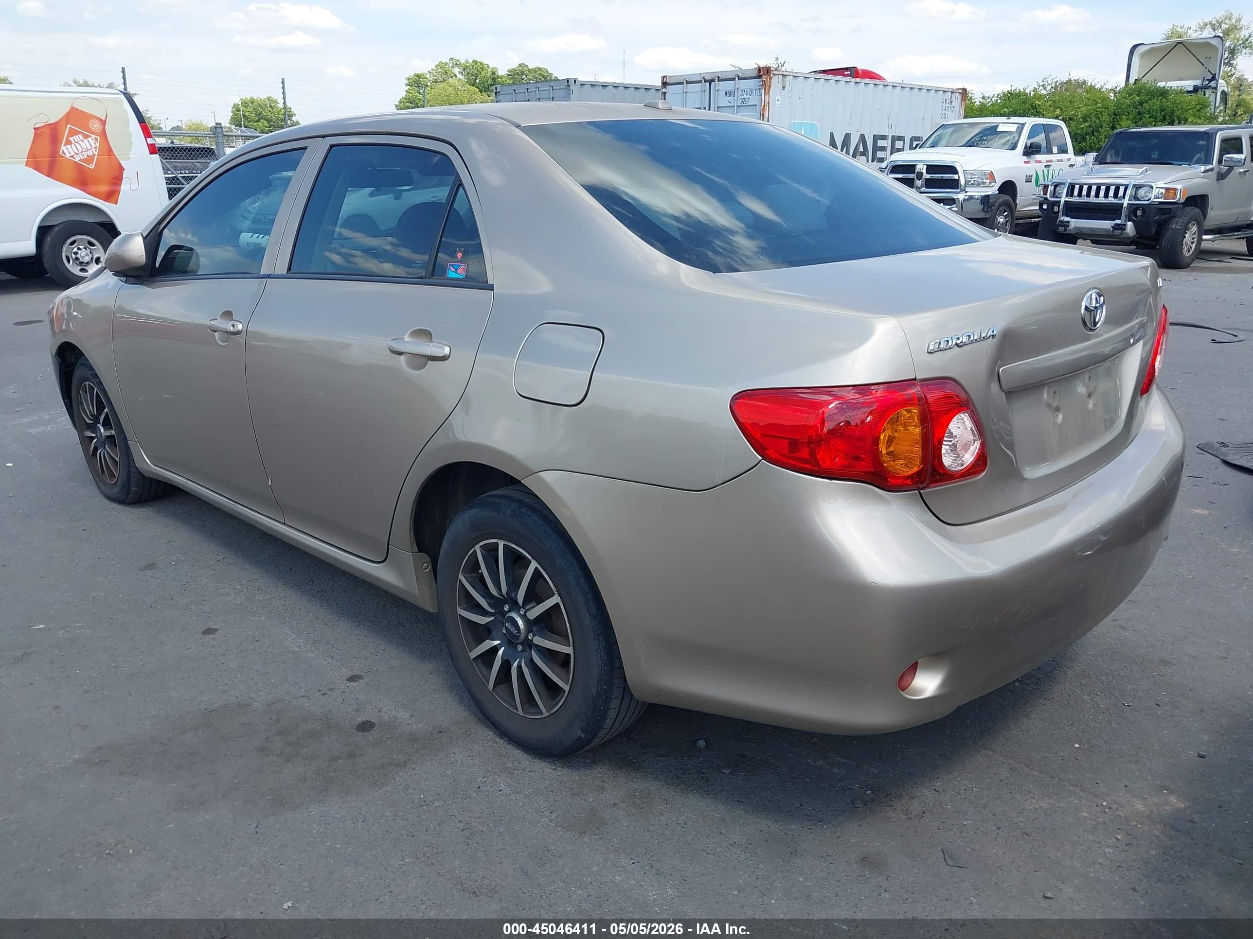 TOYOTA COROLLA image 3