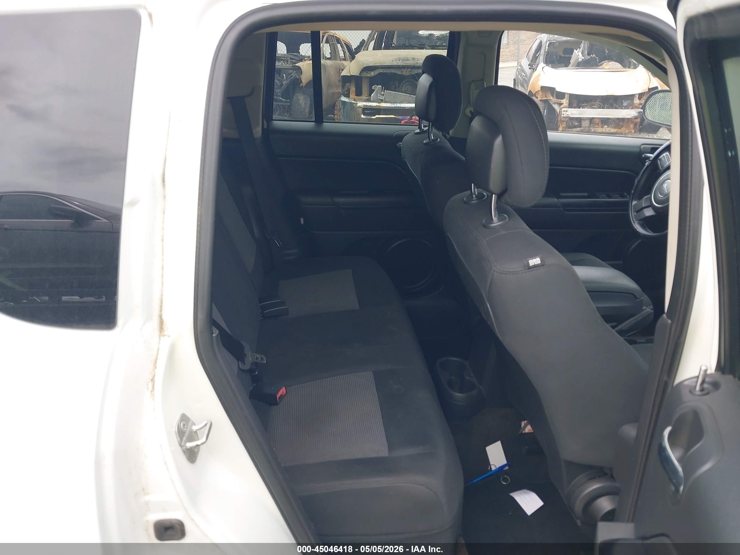 JEEP COMPASS image 8