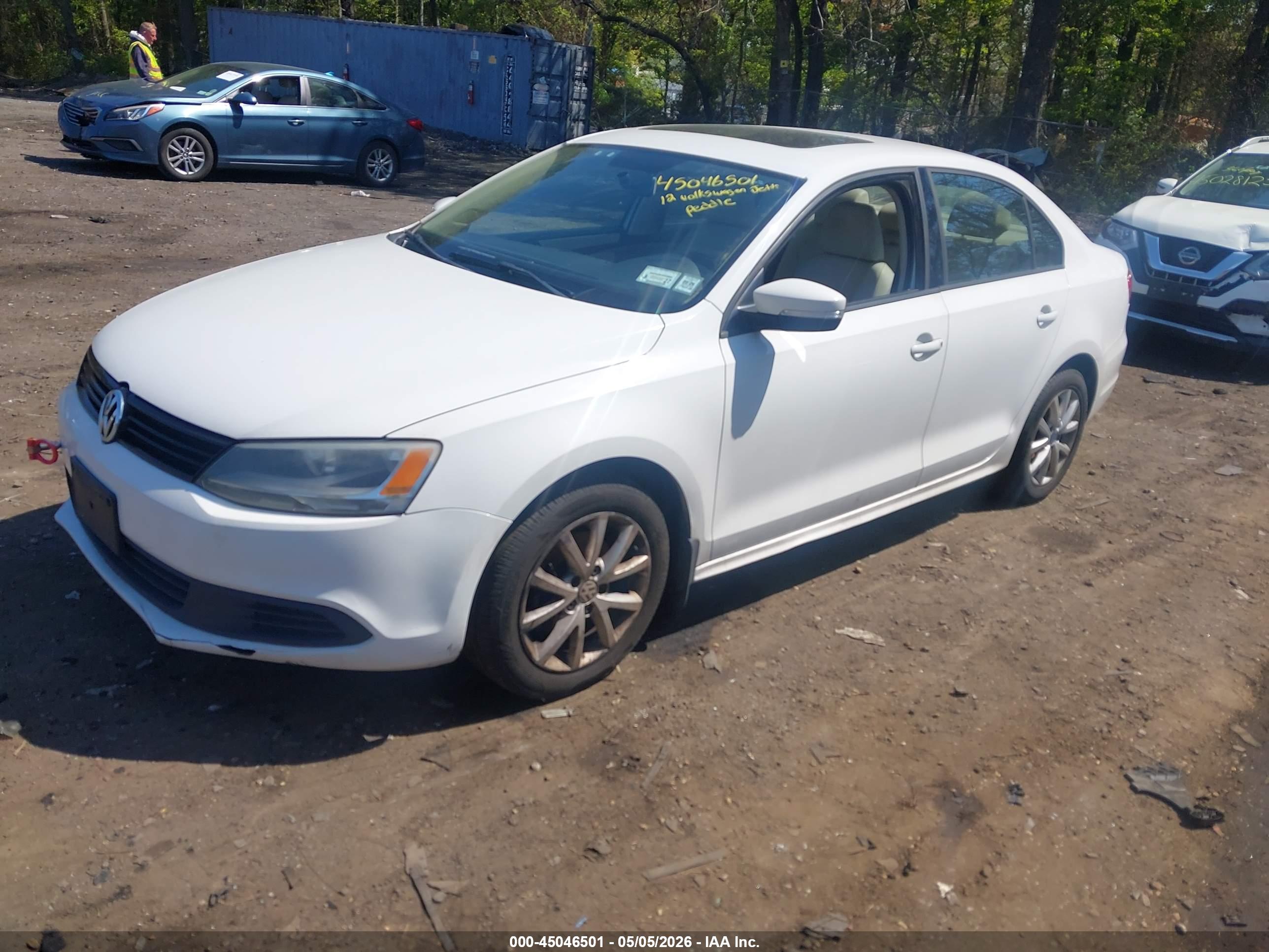 VOLKSWAGEN JETTA image 2