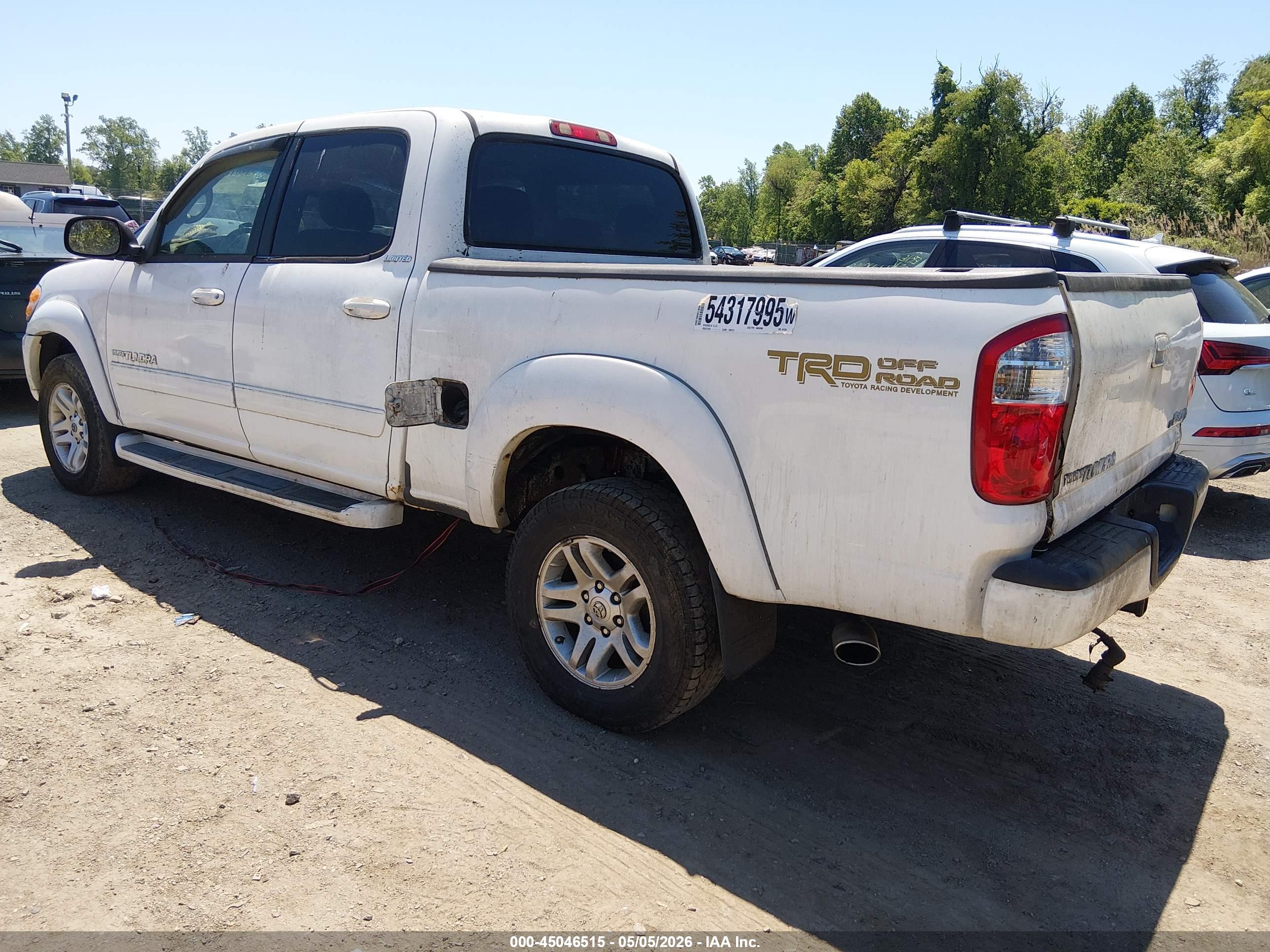 TOYOTA TUNDRA image 3