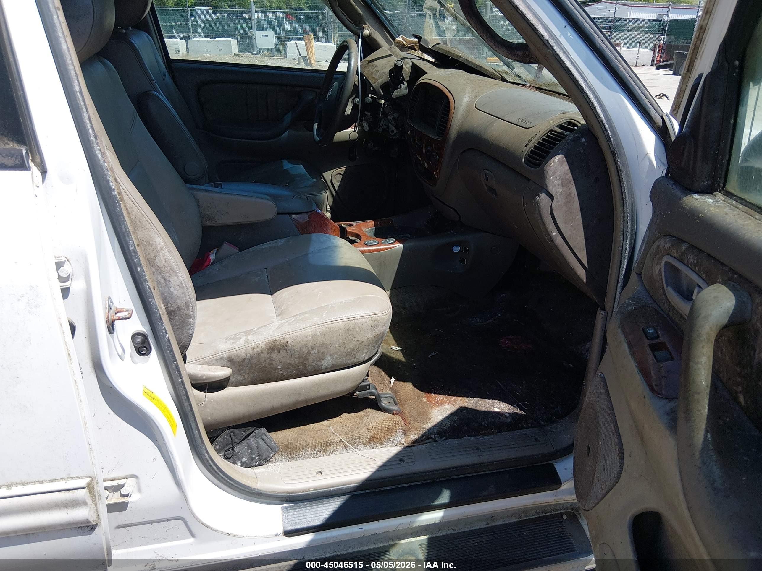 TOYOTA TUNDRA image 5
