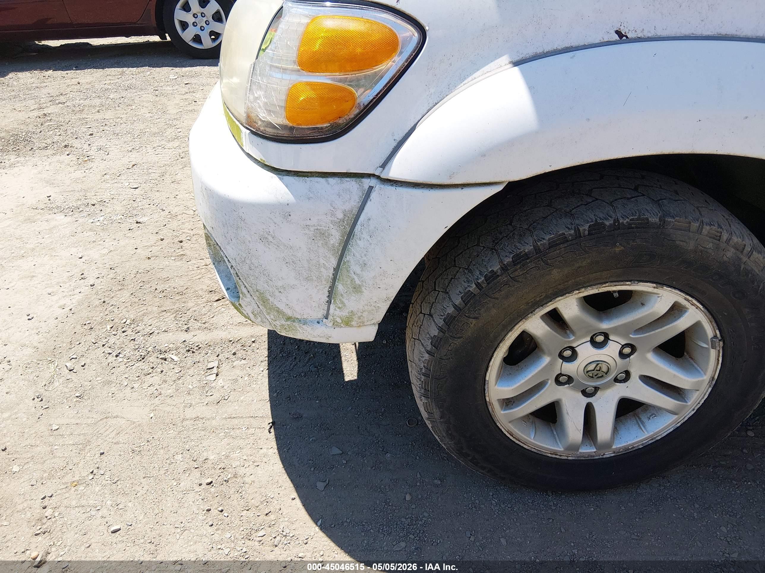 TOYOTA TUNDRA image 6