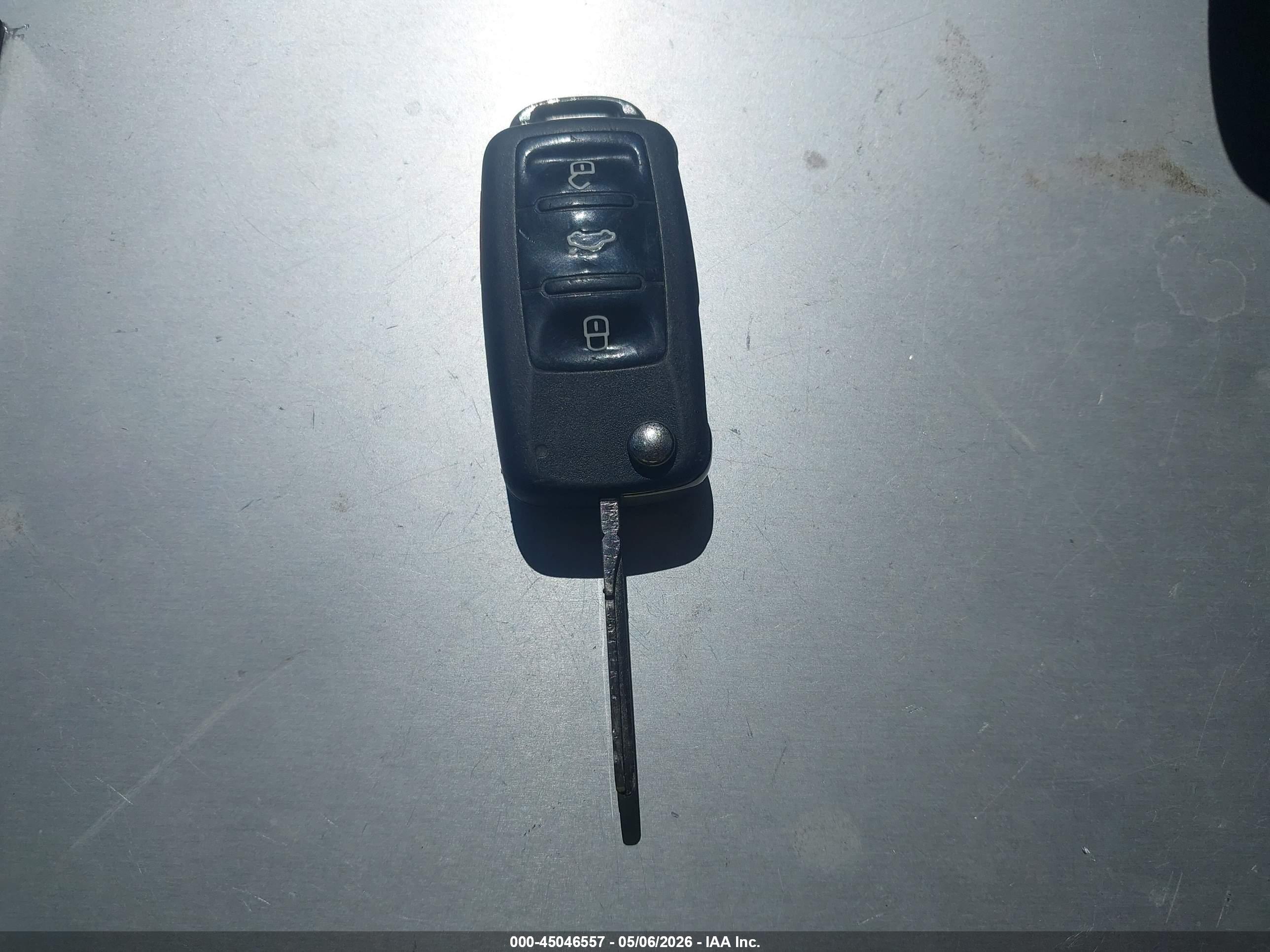 VOLKSWAGEN JETTA image 11