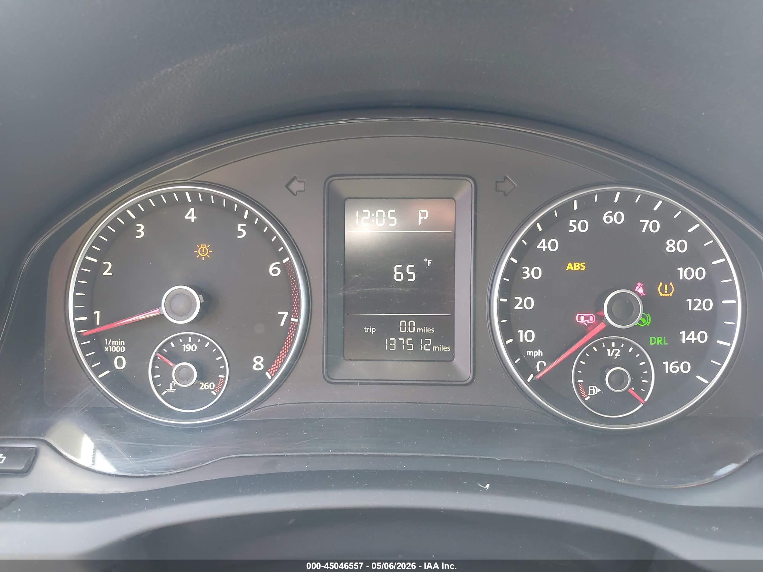 VOLKSWAGEN JETTA image 7