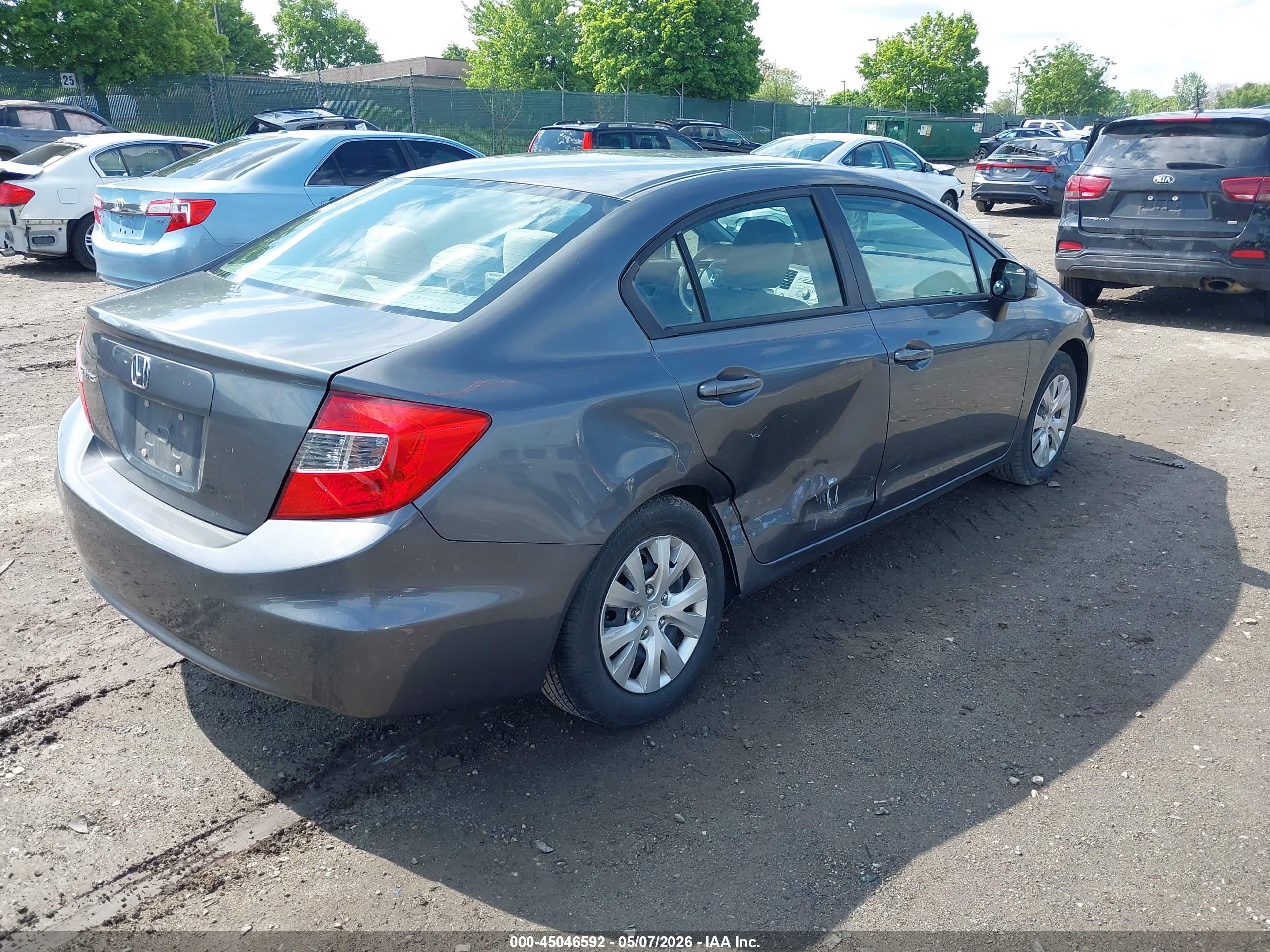 HONDA CIVIC image 4