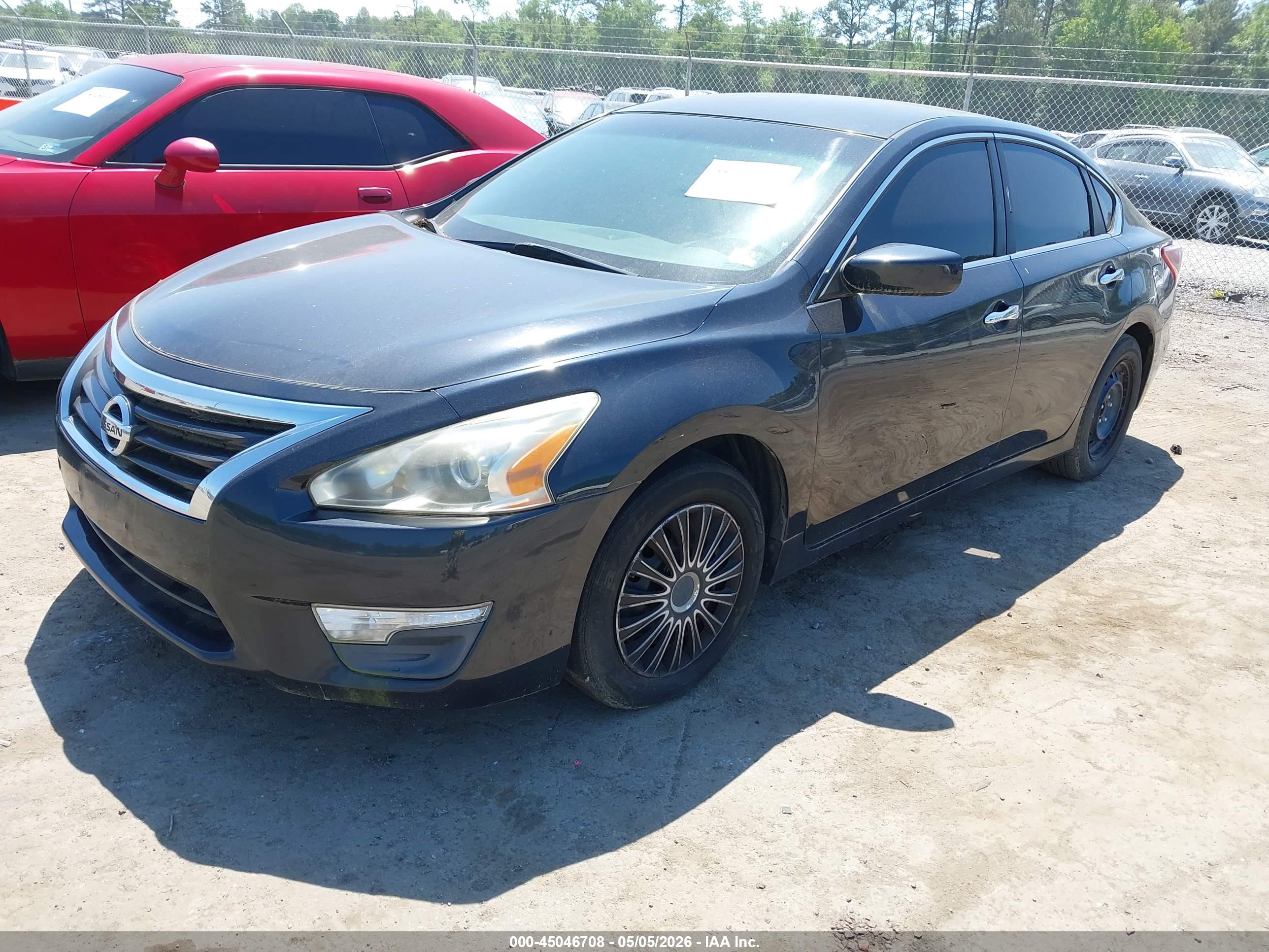 NISSAN ALTIMA image 2