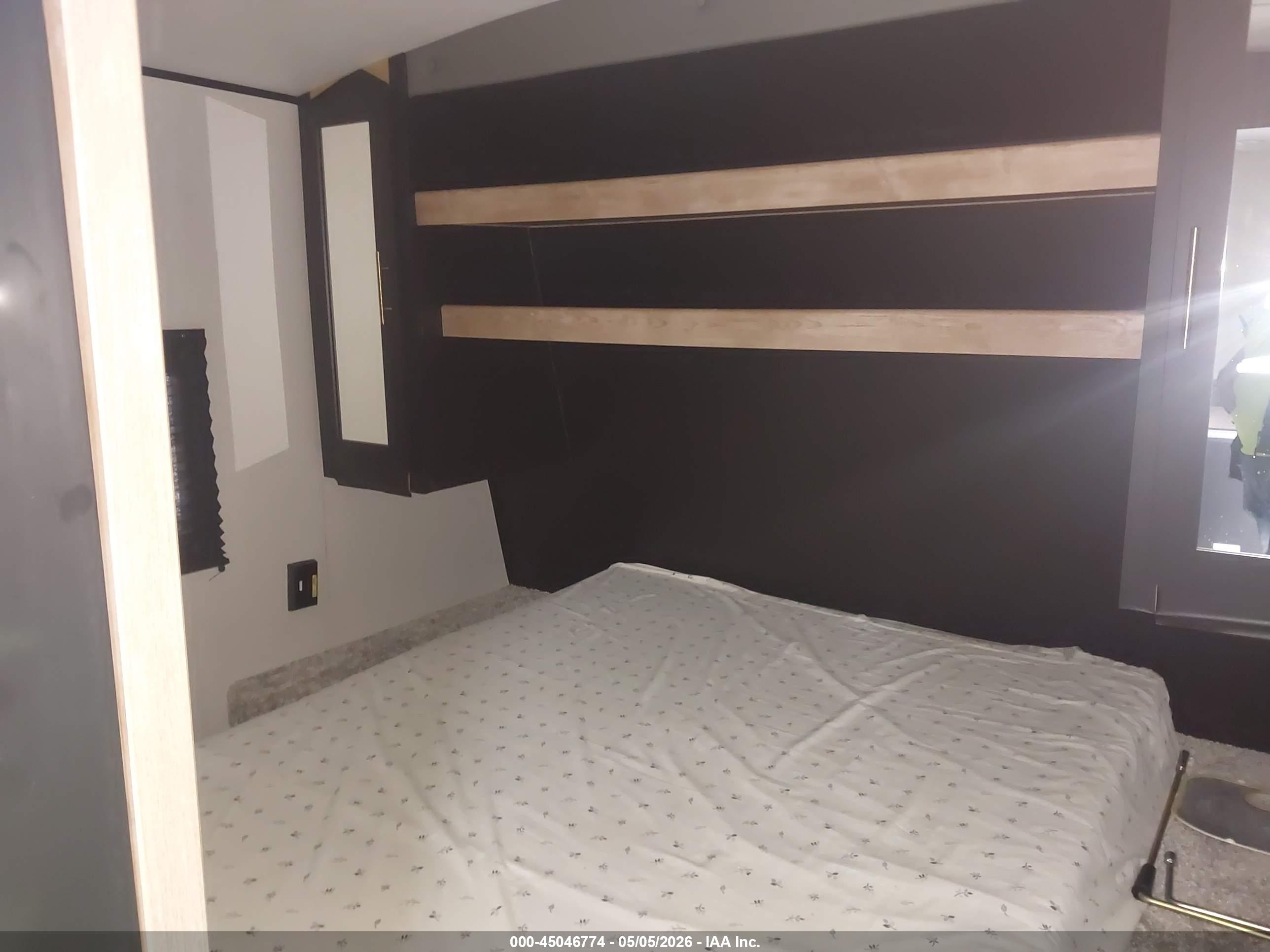 KEYSTONE RV image 5