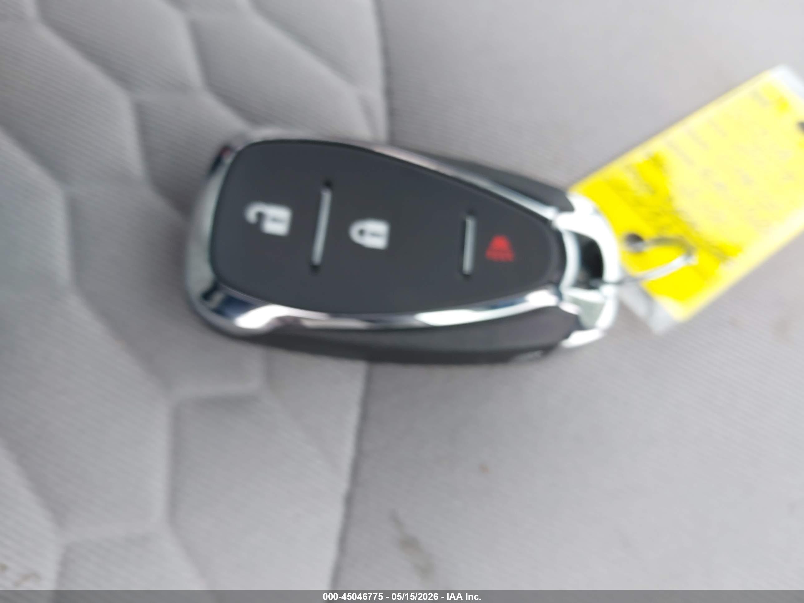 CHEVROLET EQUINOX image 11