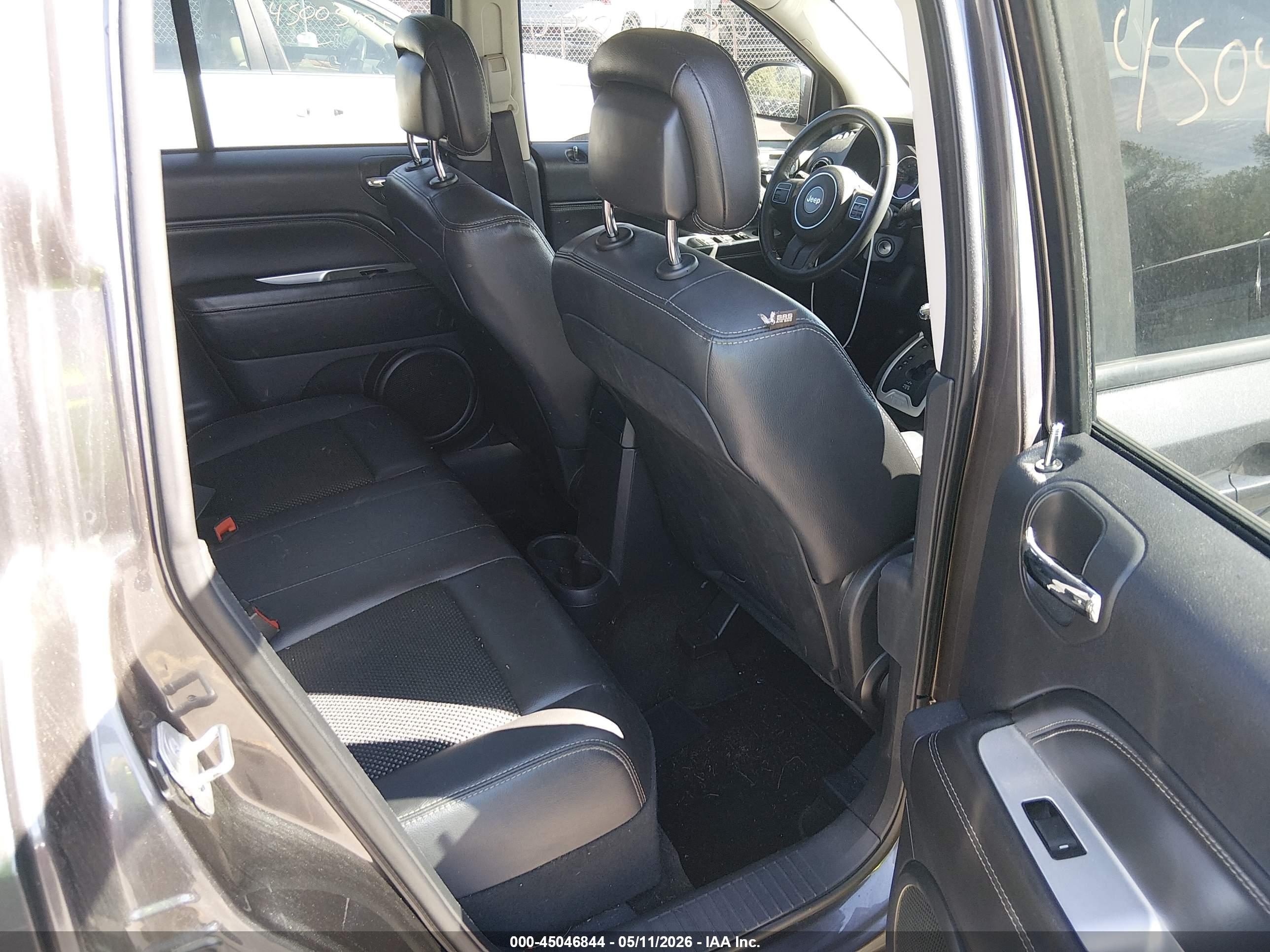JEEP COMPASS image 8