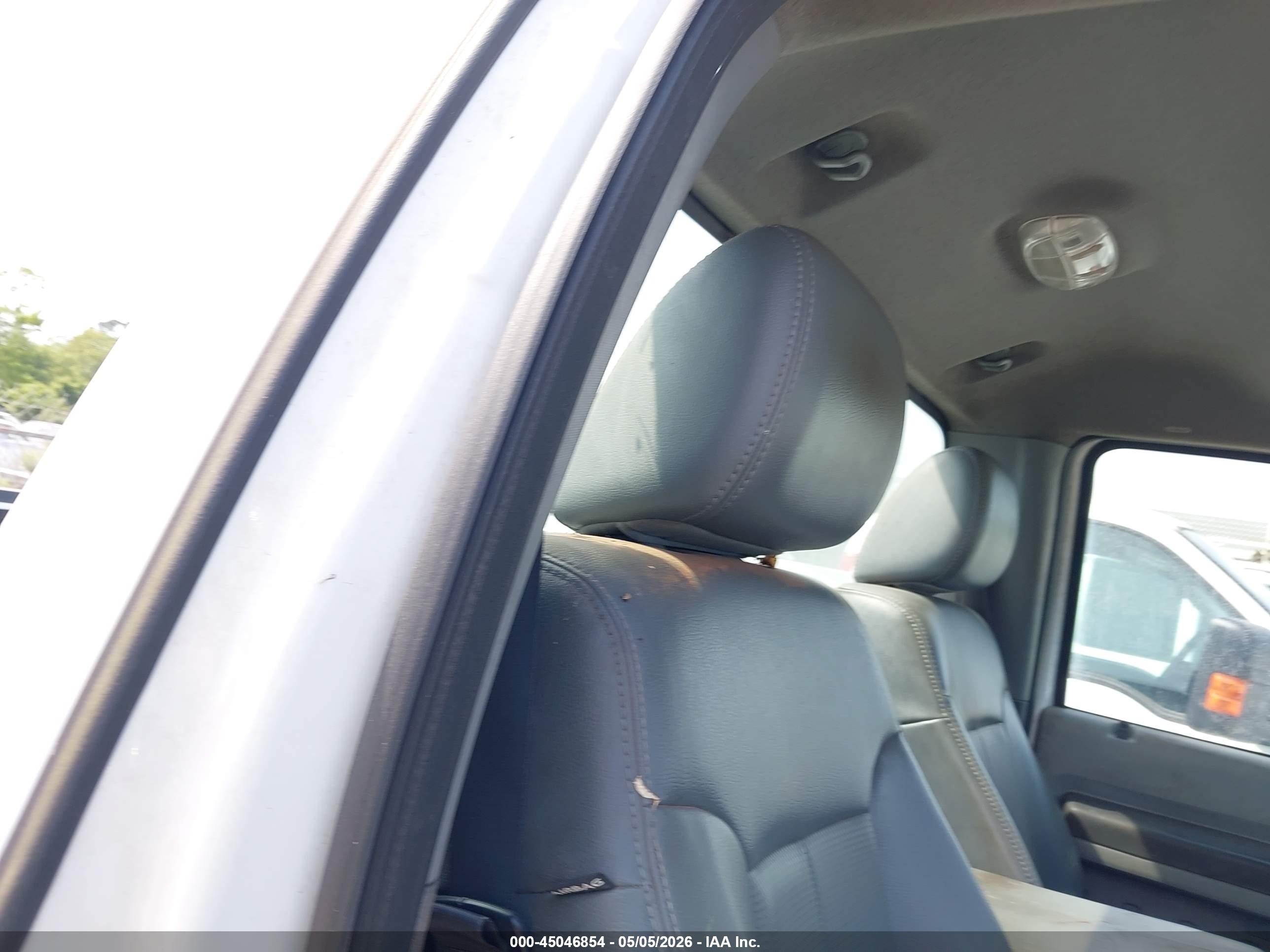 FORD F-250 image 8