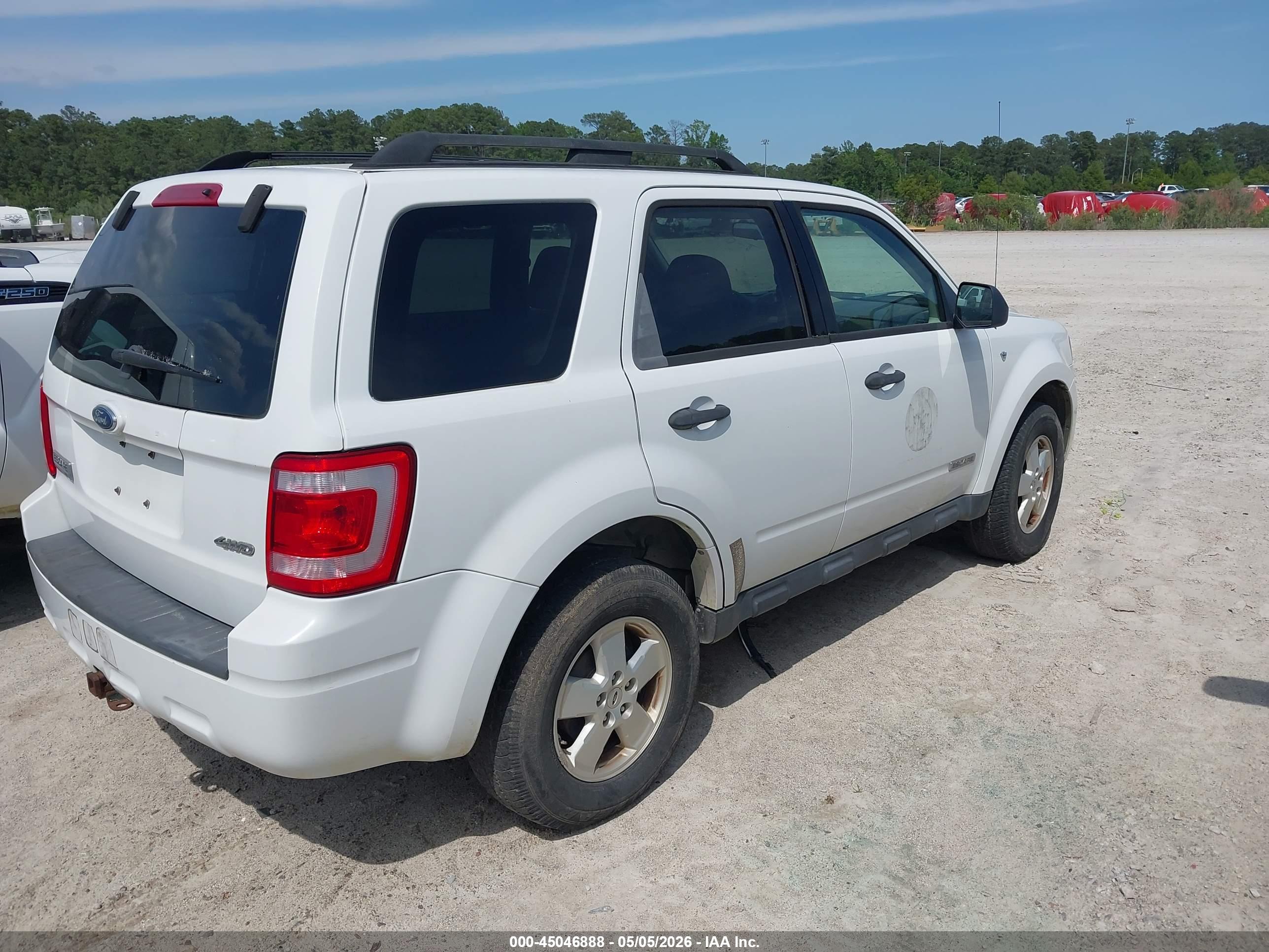FORD ESCAPE image 4