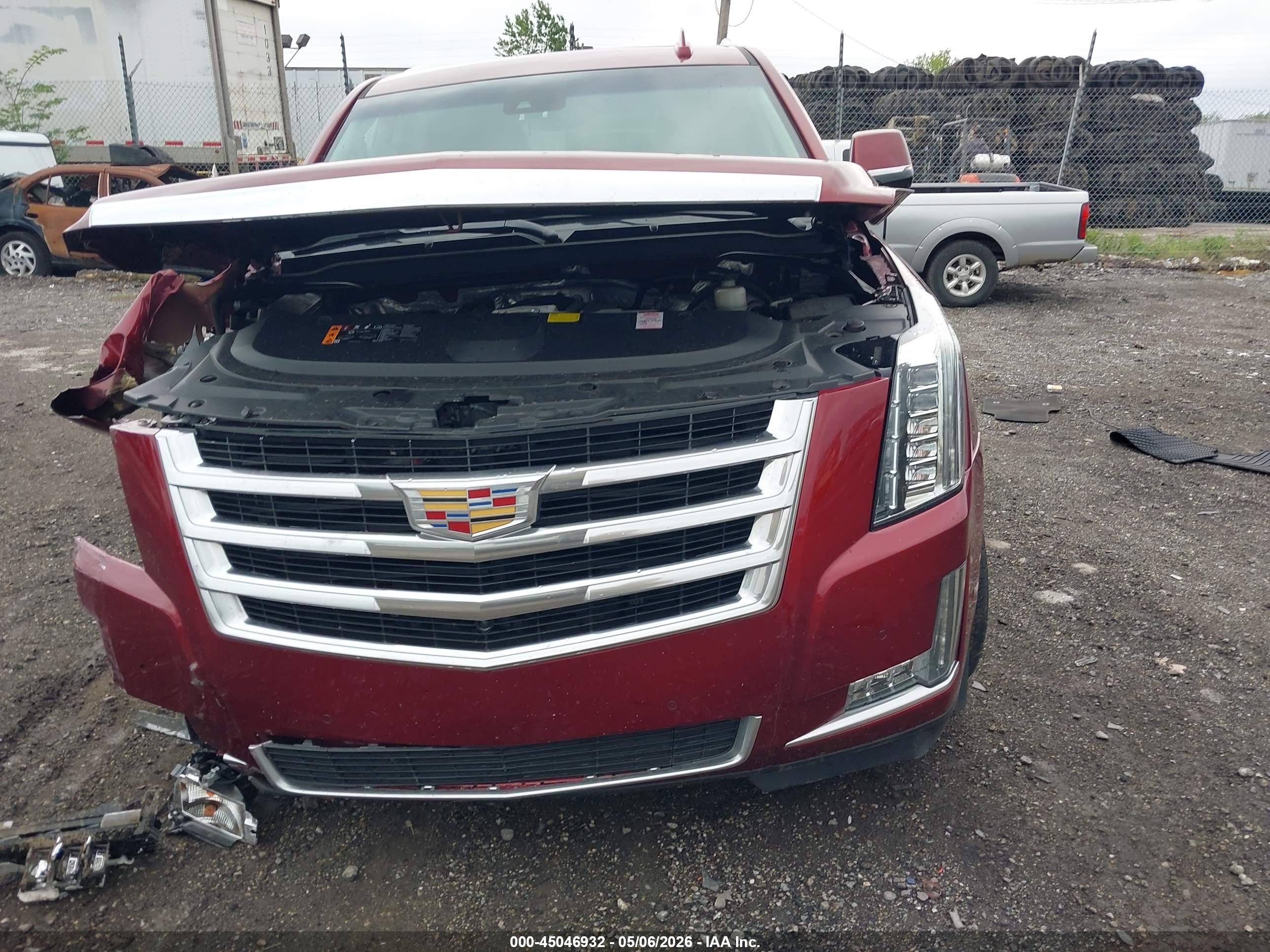 CADILLAC ESCALADE image 6