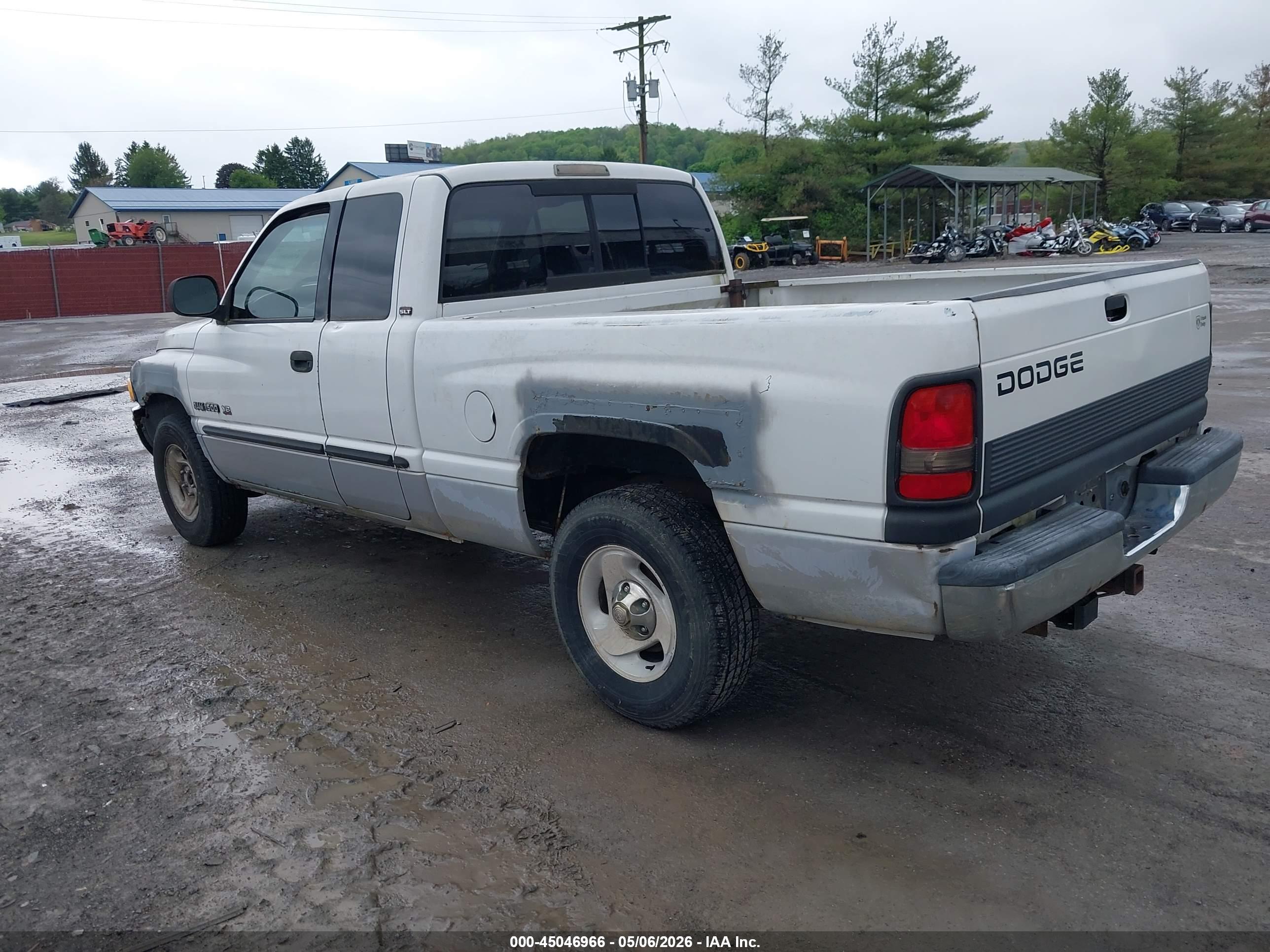 DODGE RAM image 3