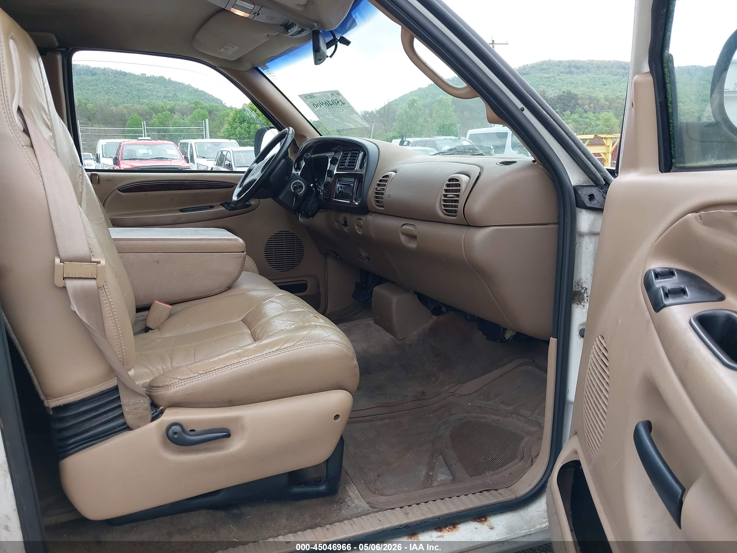 DODGE RAM image 5