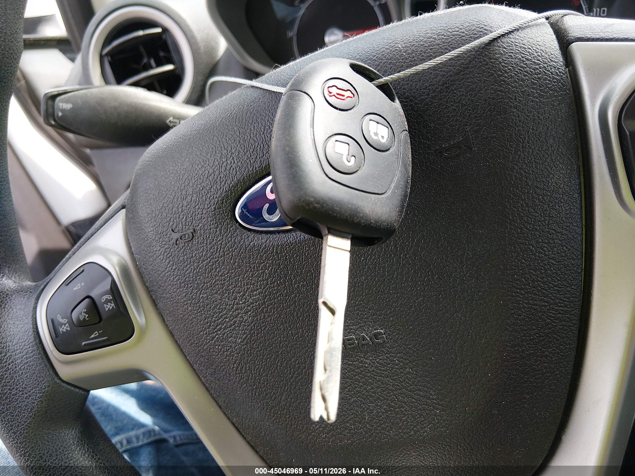 FORD FIESTA image 11