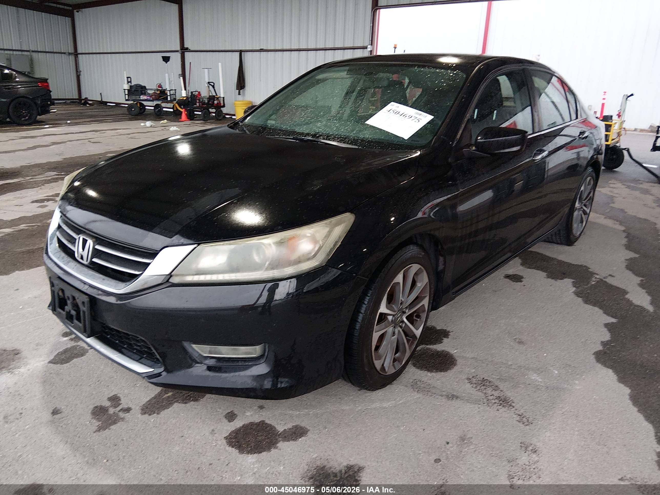 HONDA ACCORD image 2