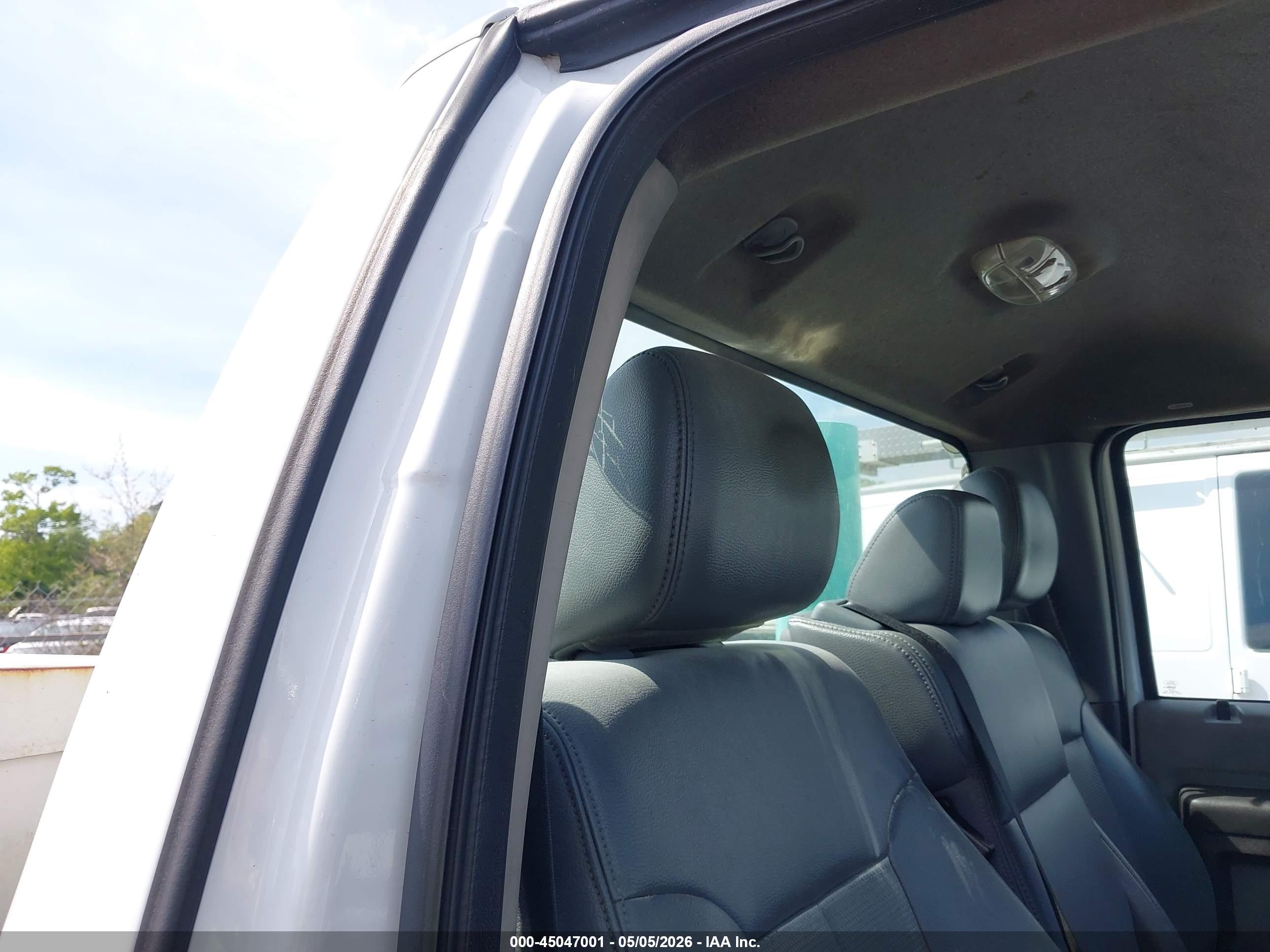 FORD F-250 image 8