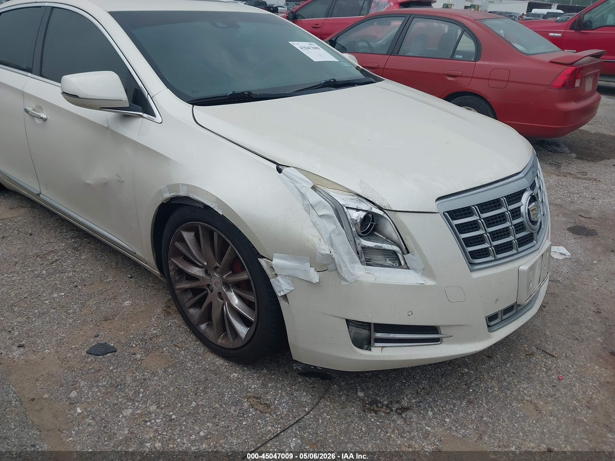 CADILLAC XTS image 6