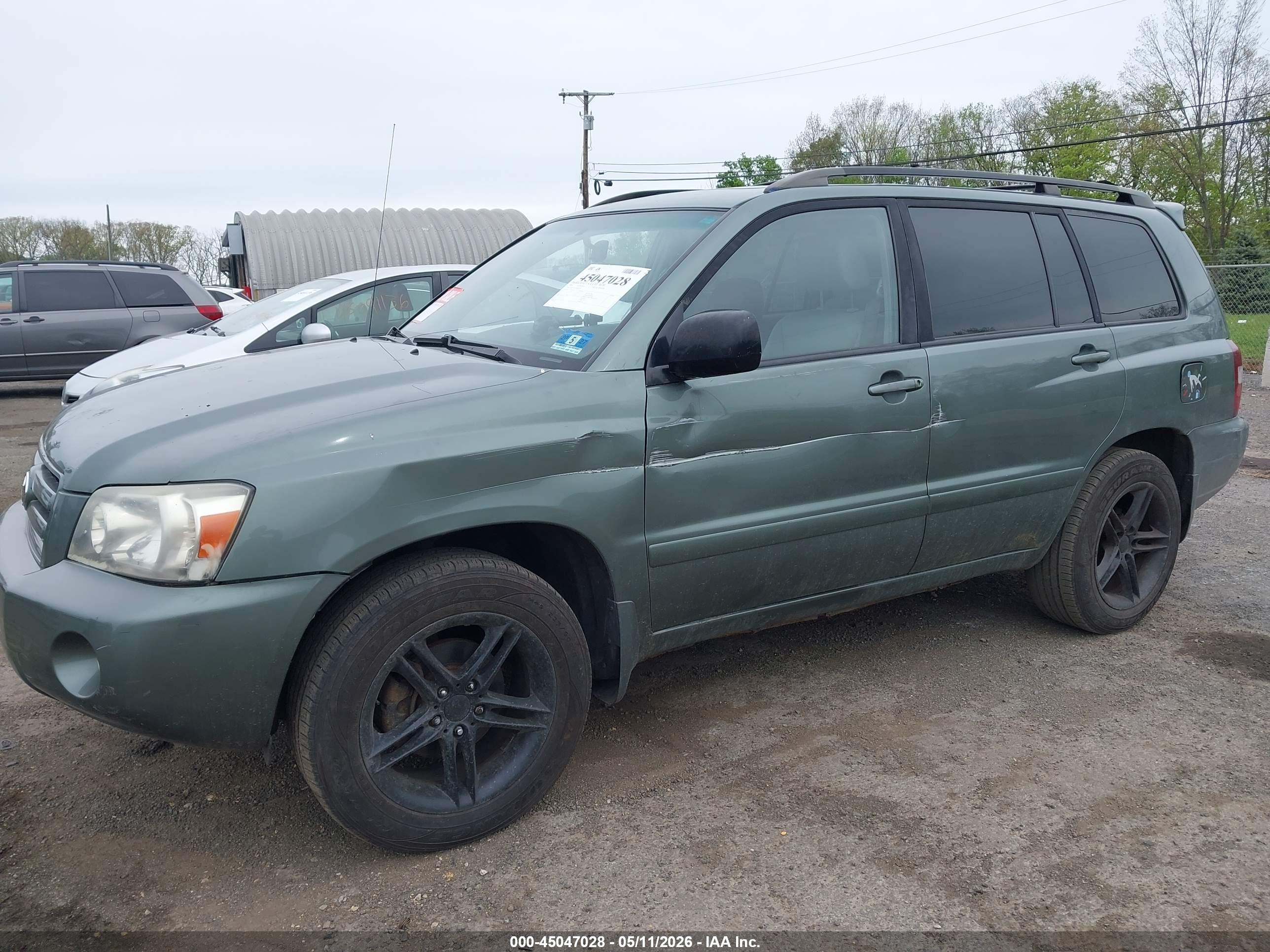 TOYOTA HIGHLANDER image 6