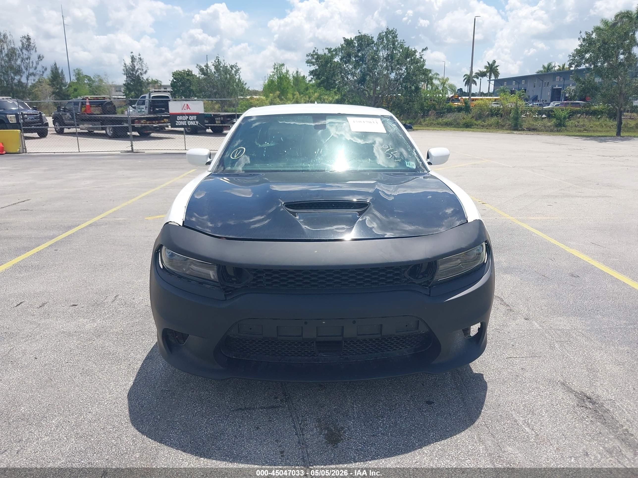 DODGE CHARGER image 6