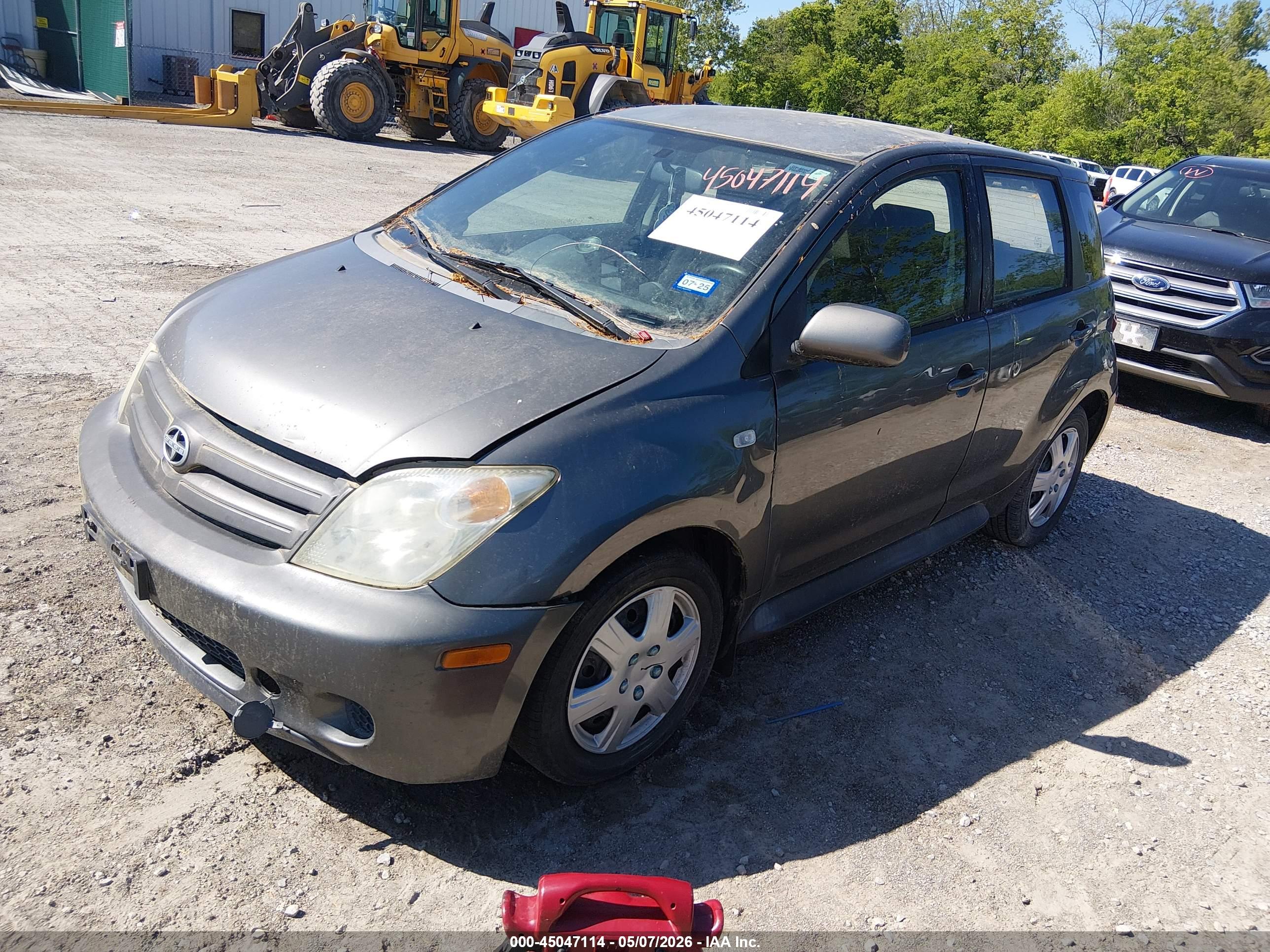 SCION XA image 2