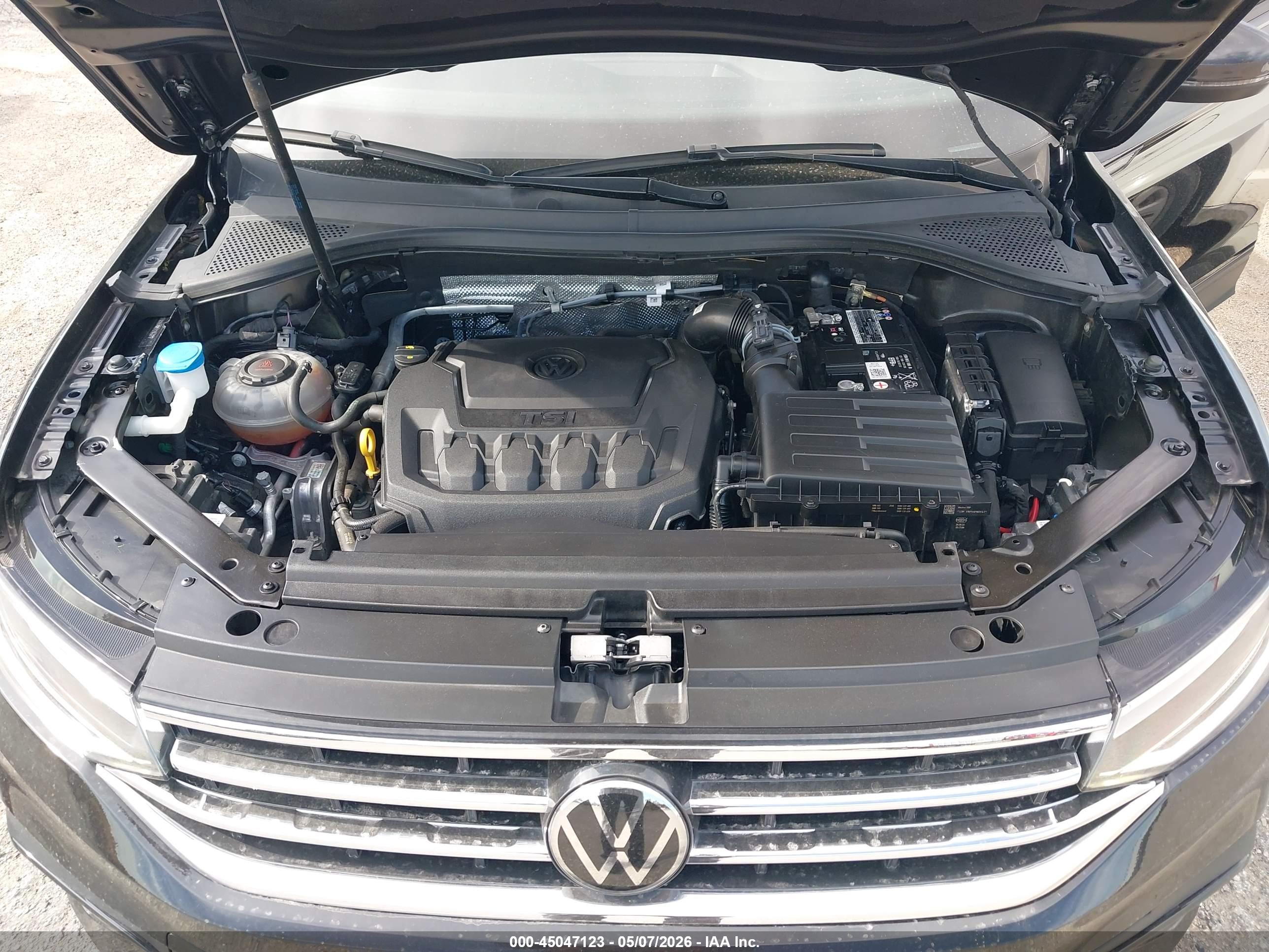 VOLKSWAGEN TIGUAN image 10