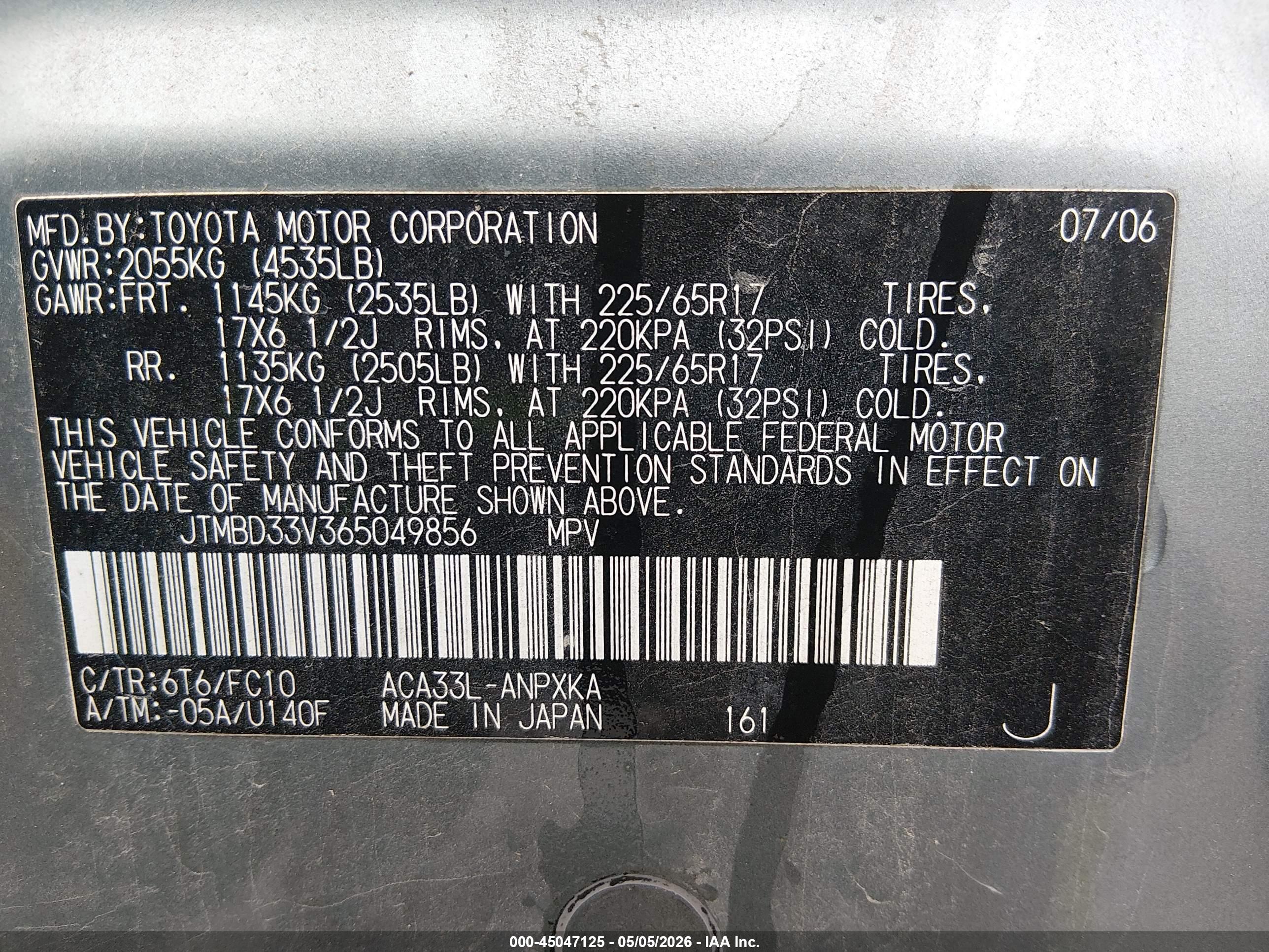 TOYOTA RAV4 image 9