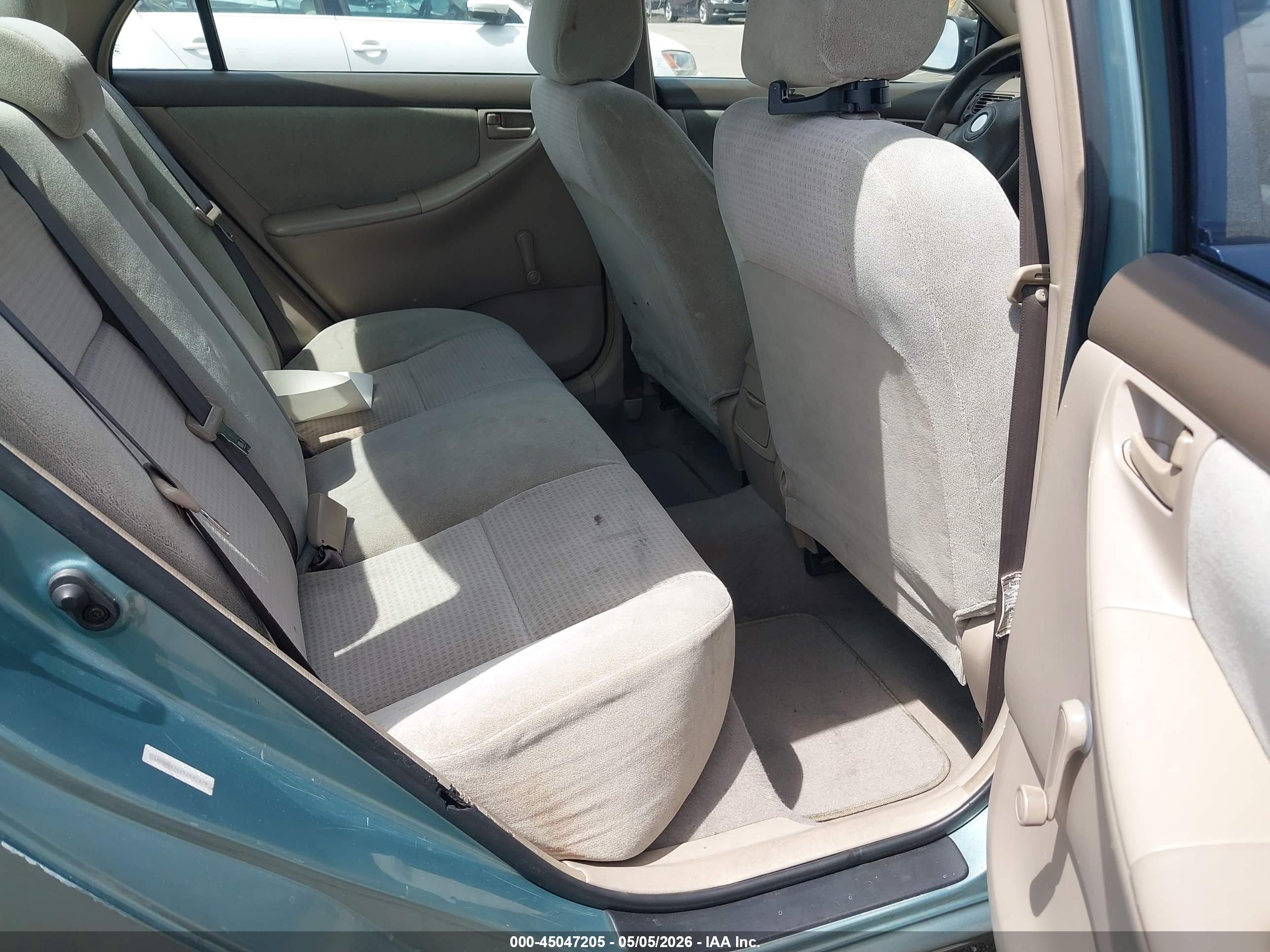 TOYOTA COROLLA image 8