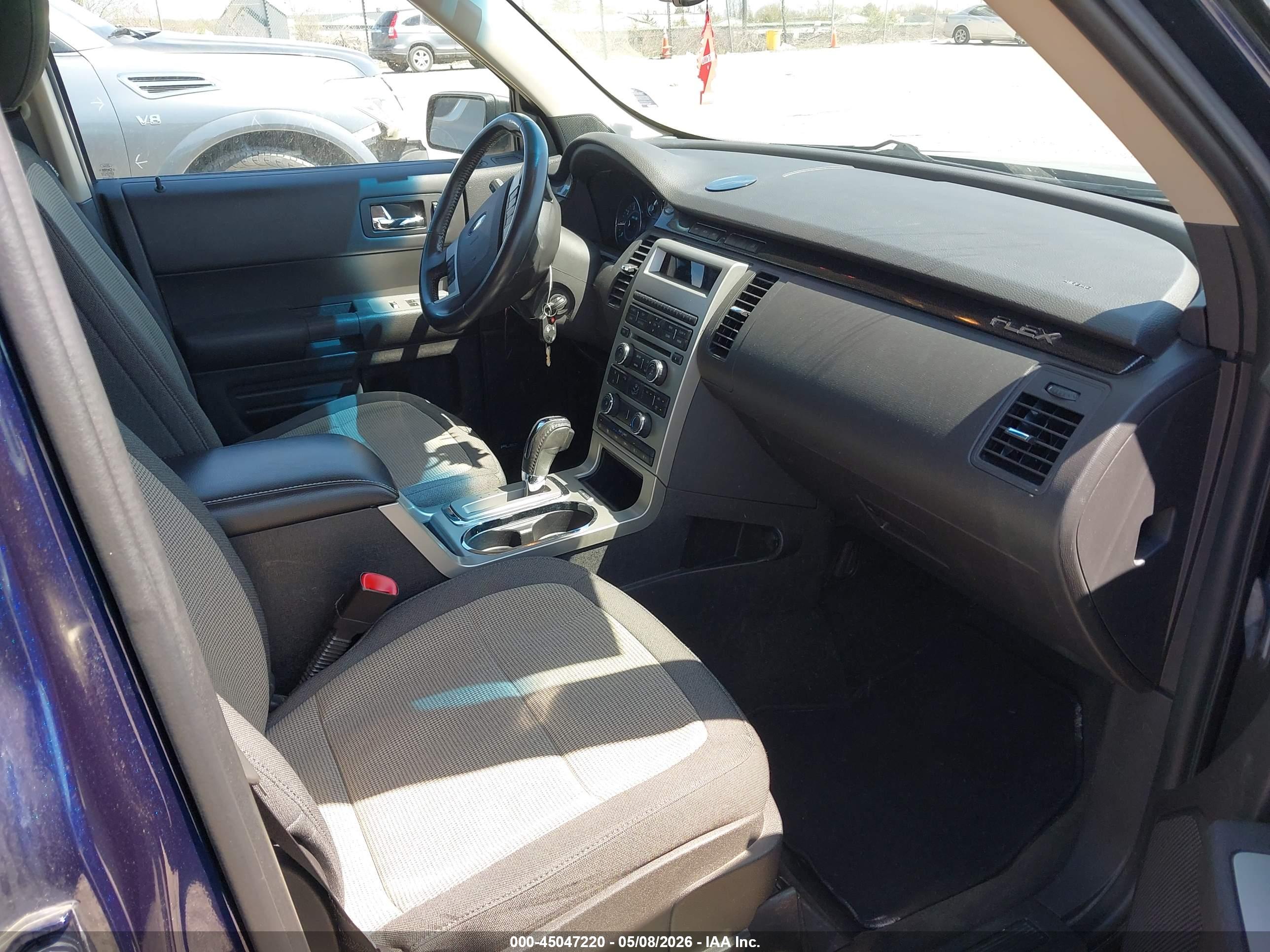 FORD FLEX image 5